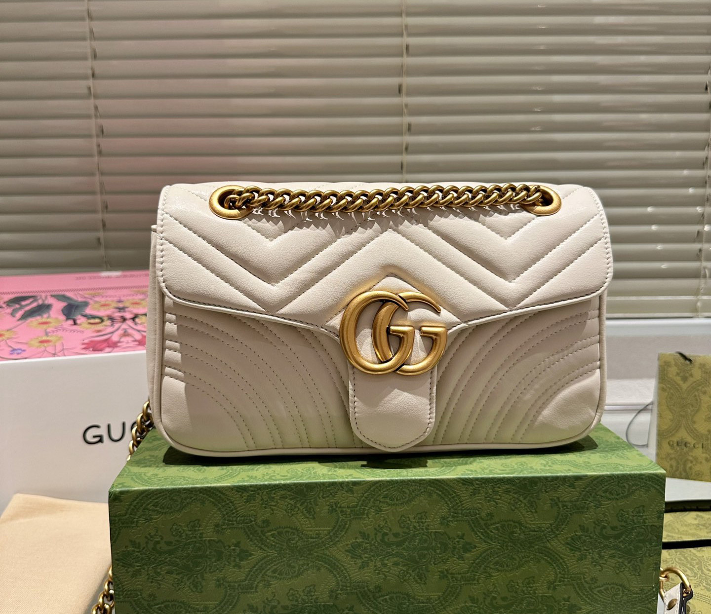 Gucci GG Marmont Small & Mini Shoulder Bag-Red