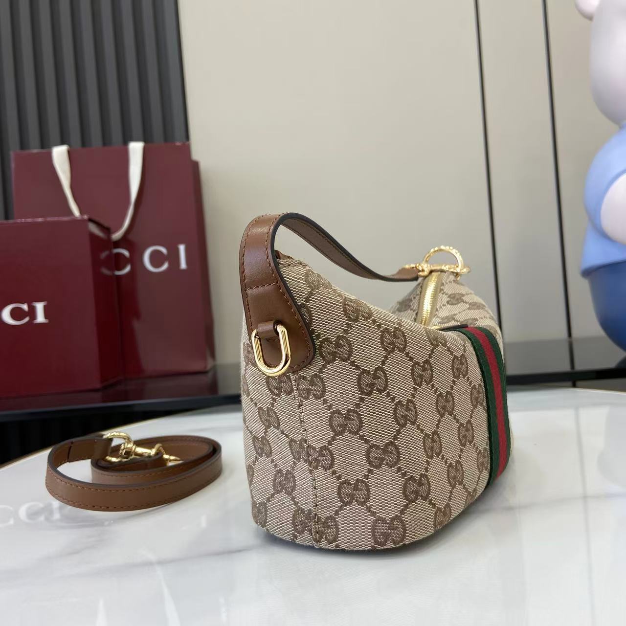 Gucci Vanity mini bag 861775