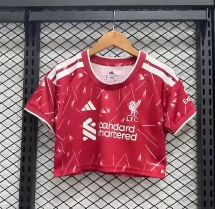 Liverpool Home Woman Cropped 26/27