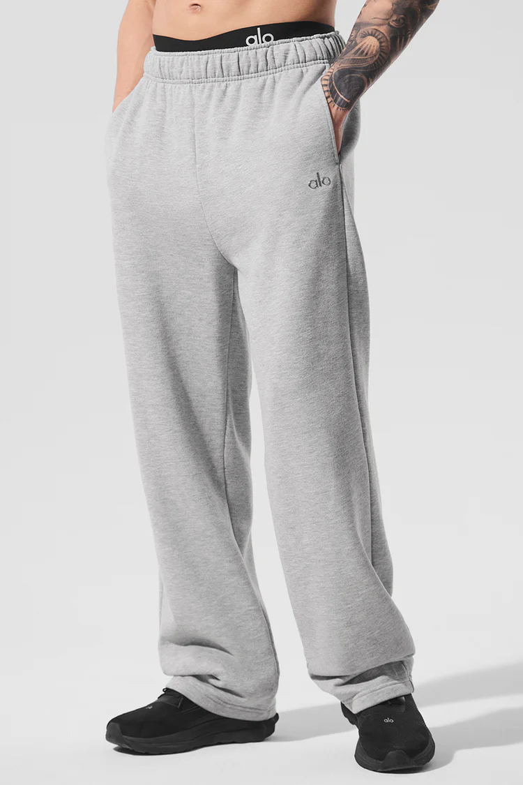 ALO Accolade Straight Leg Sweatpant