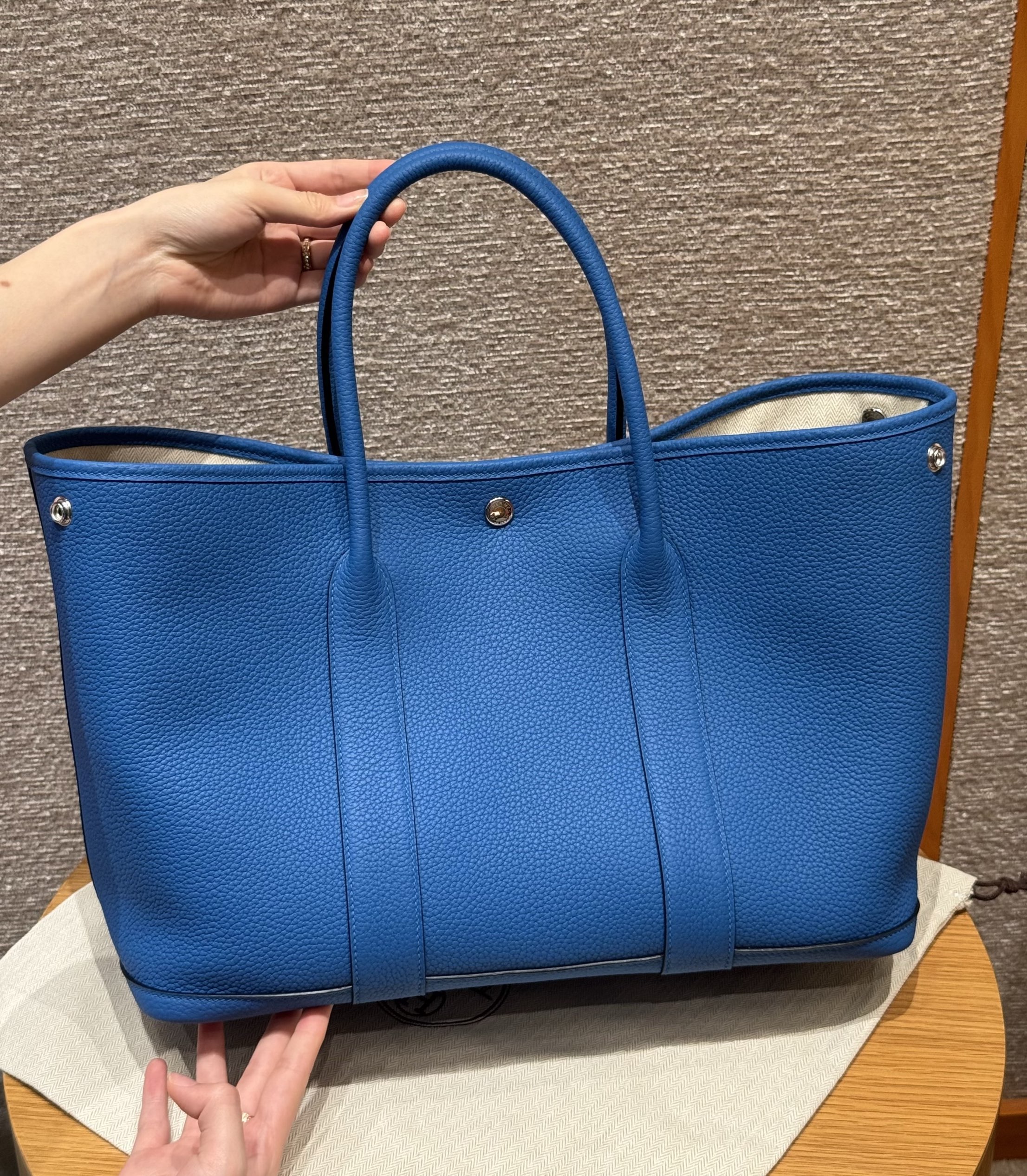 Hermes Blue Hydra Negonda Garden Party 36