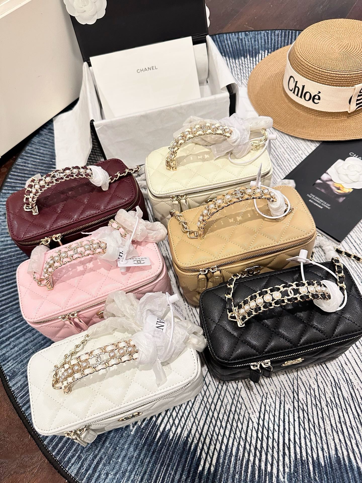 Chanel 25C Quilted Caviar Leather Pearl CC Logo Enriched Handle Slim Vanity Case Crossbody Bag - KAIROO