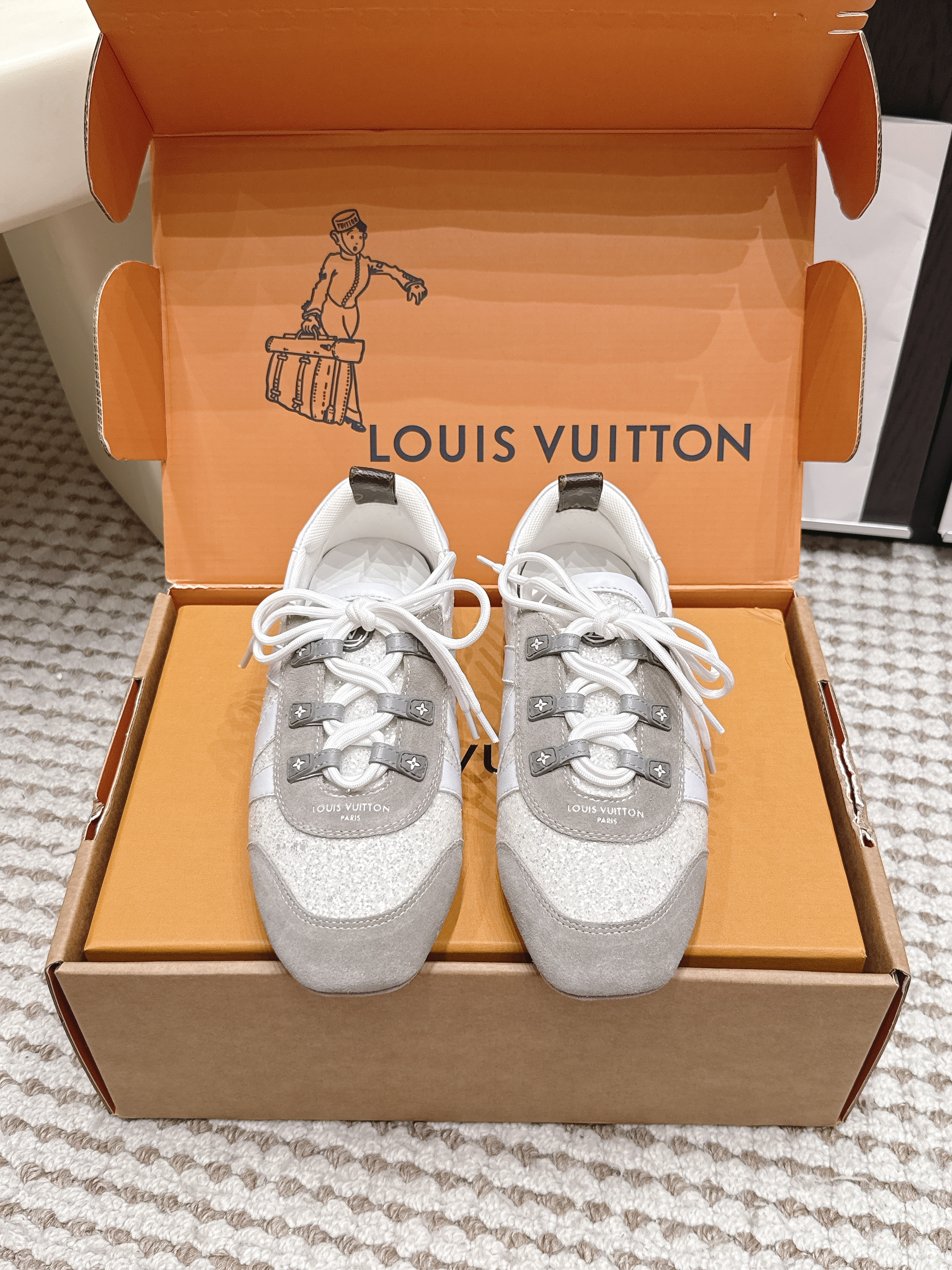 Louis Vutton LV Sneakerina Ballet Flat