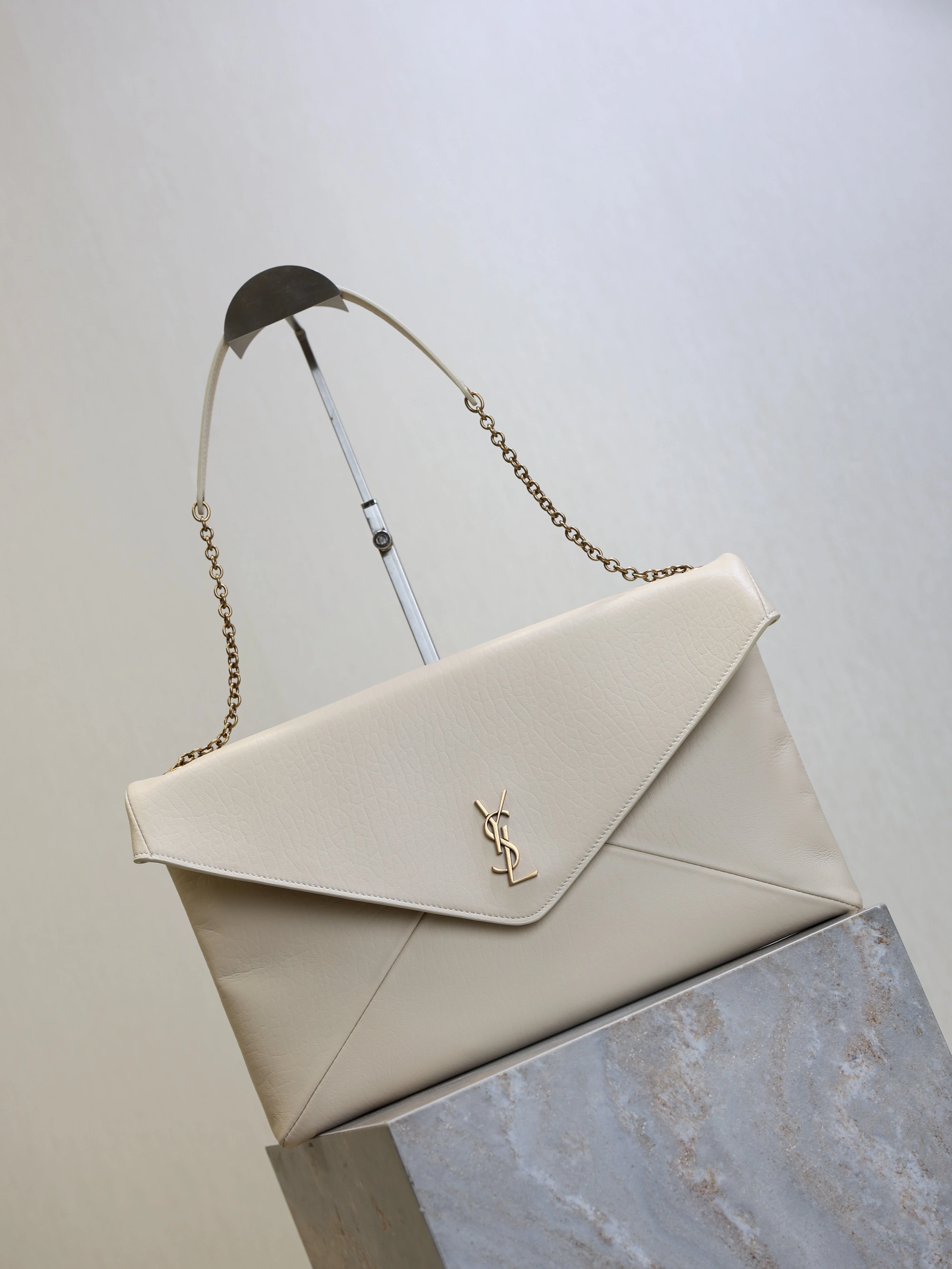 Saint Laurent YSLCassandre **L Bag 35cm White Lambskin Light GHW