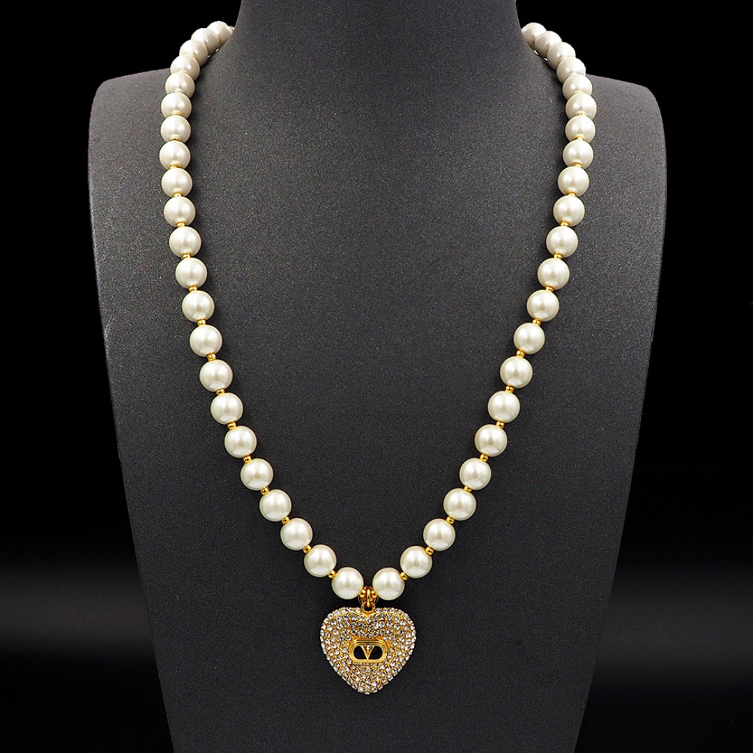Valentino V Logo Heart-Shaped Full Rhinestone Necklace
