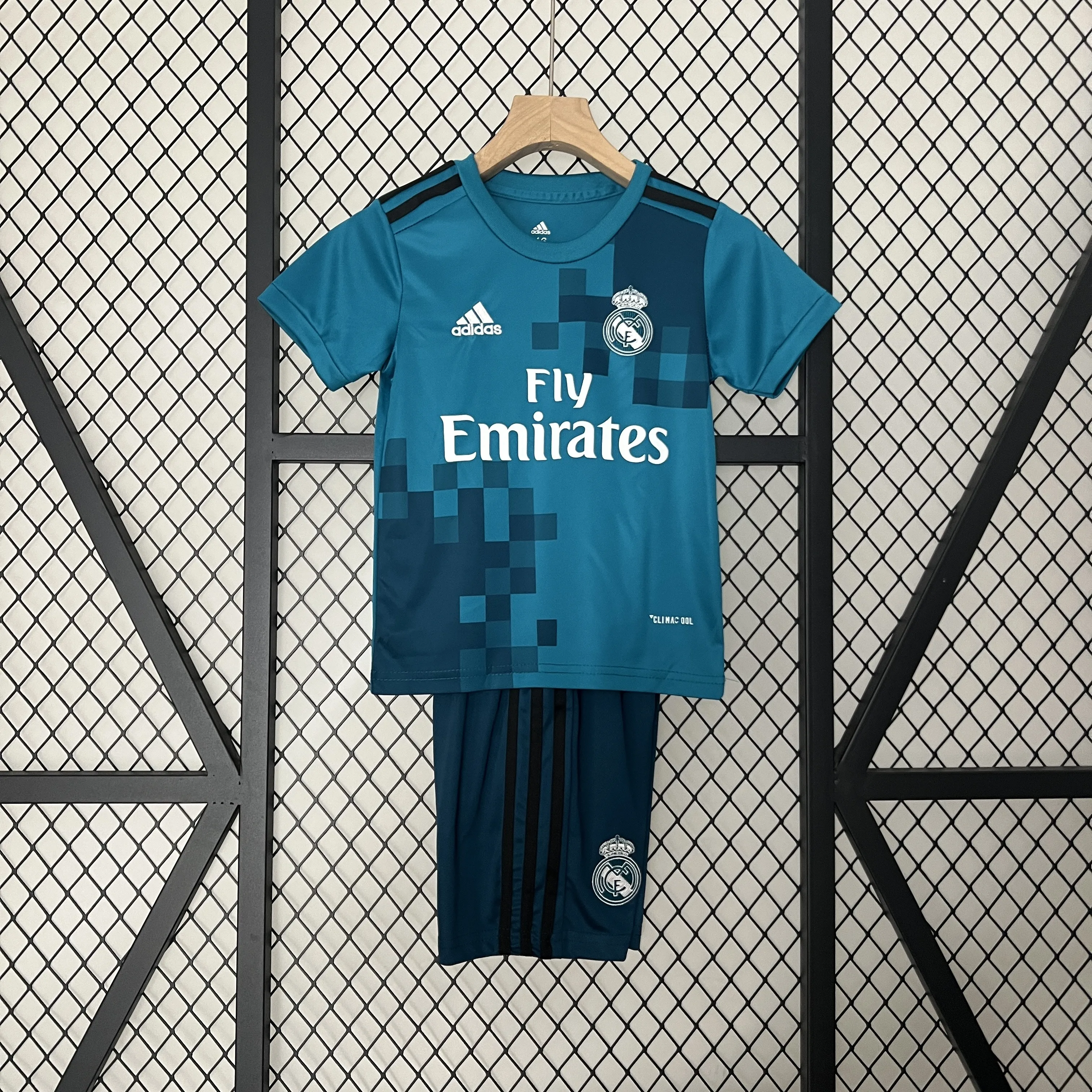 Kids  Real Mαdrid 17/18 Third