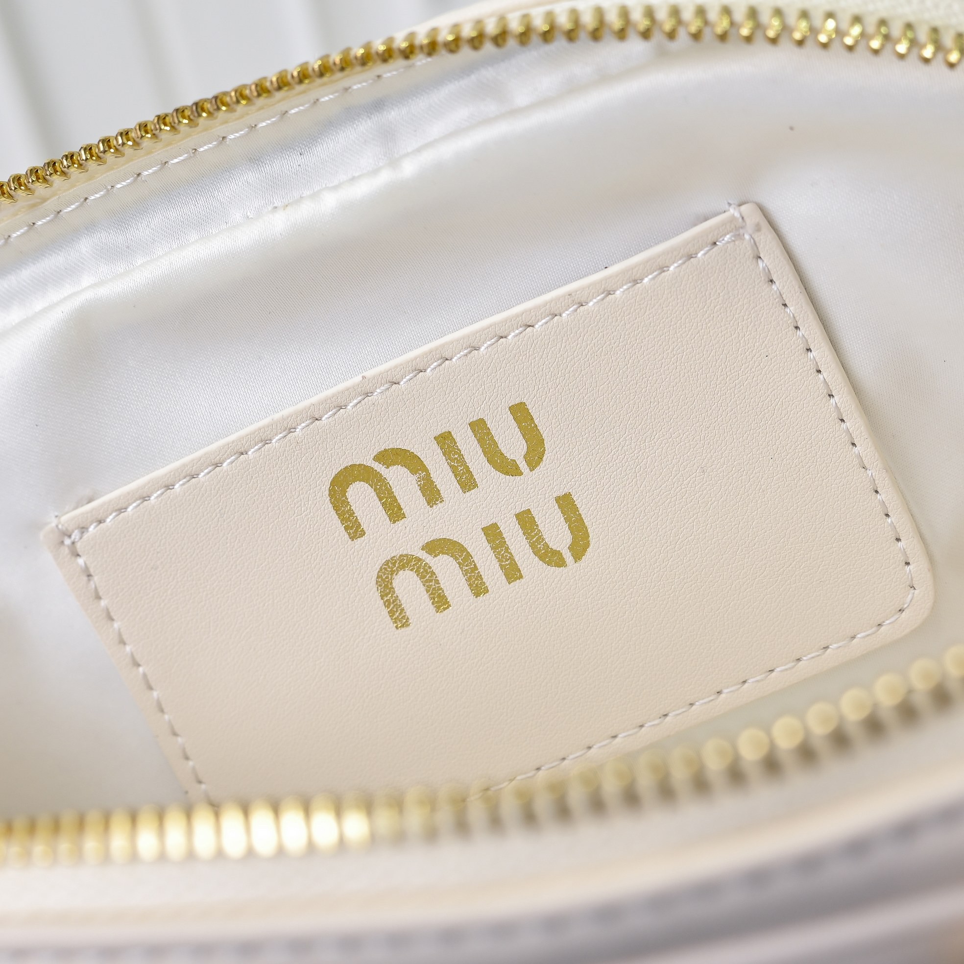 Miumiu Arcadie leather bag