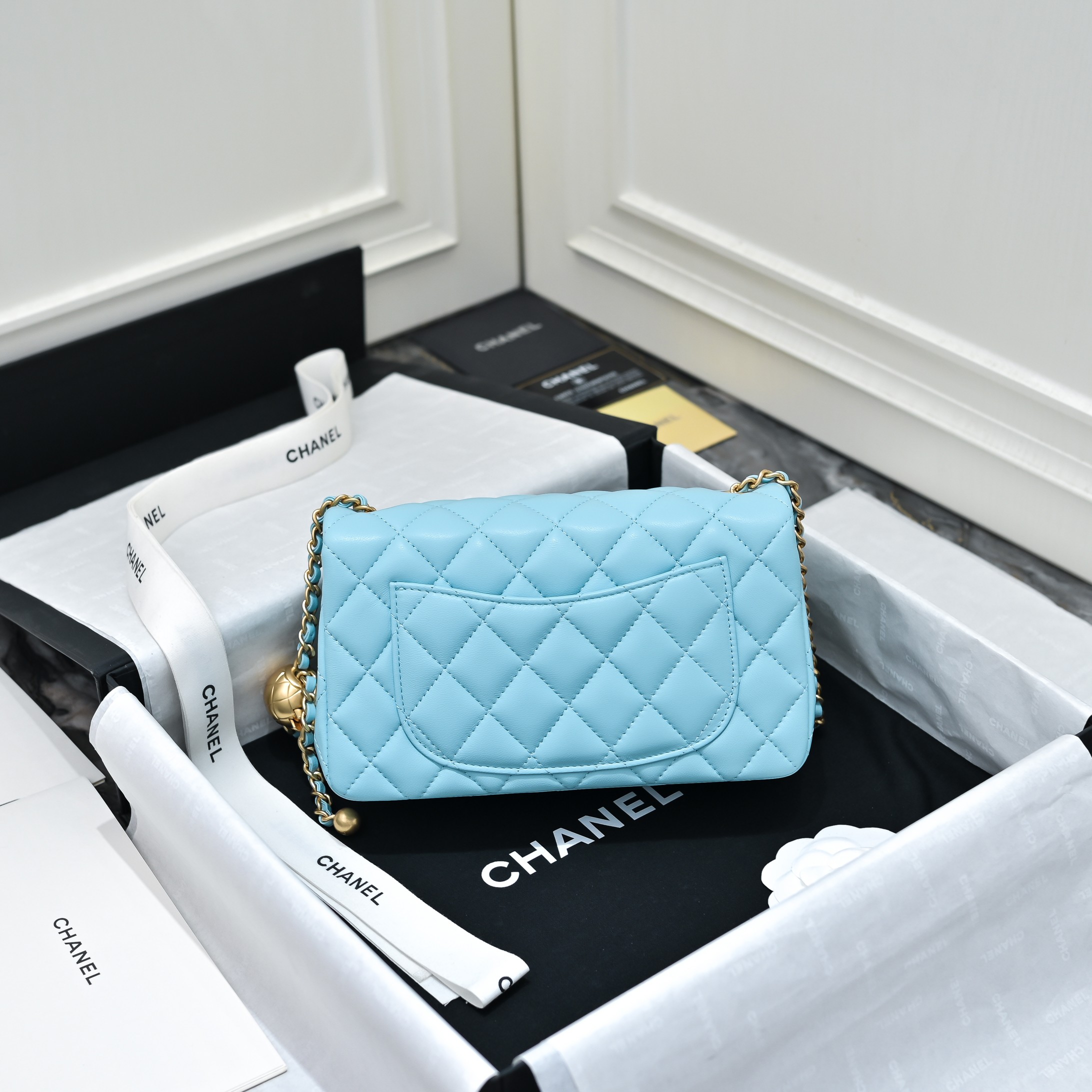 Chanel Small Flap Crossbody Bag in Blue Lambskin AS1787