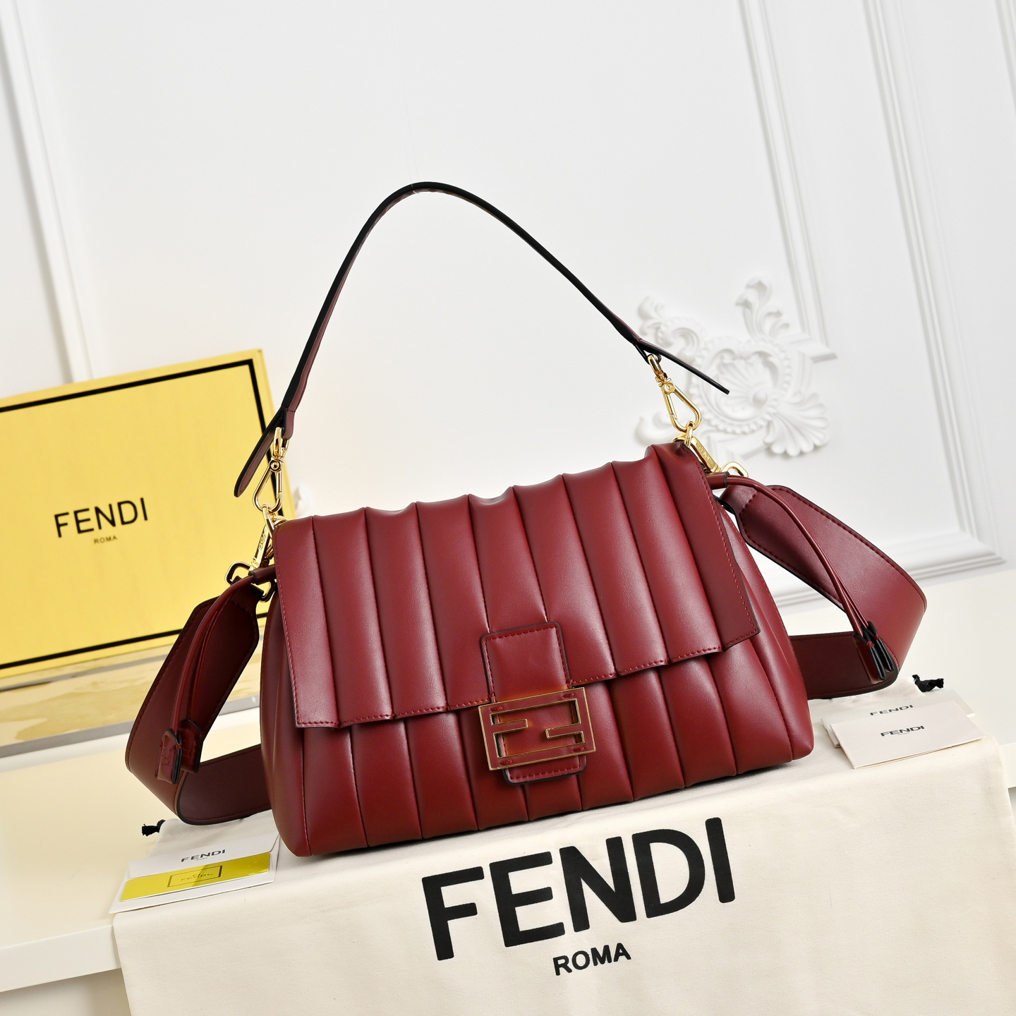 Fendi Red Pleated Leather Baguette Handbag - KAIROO