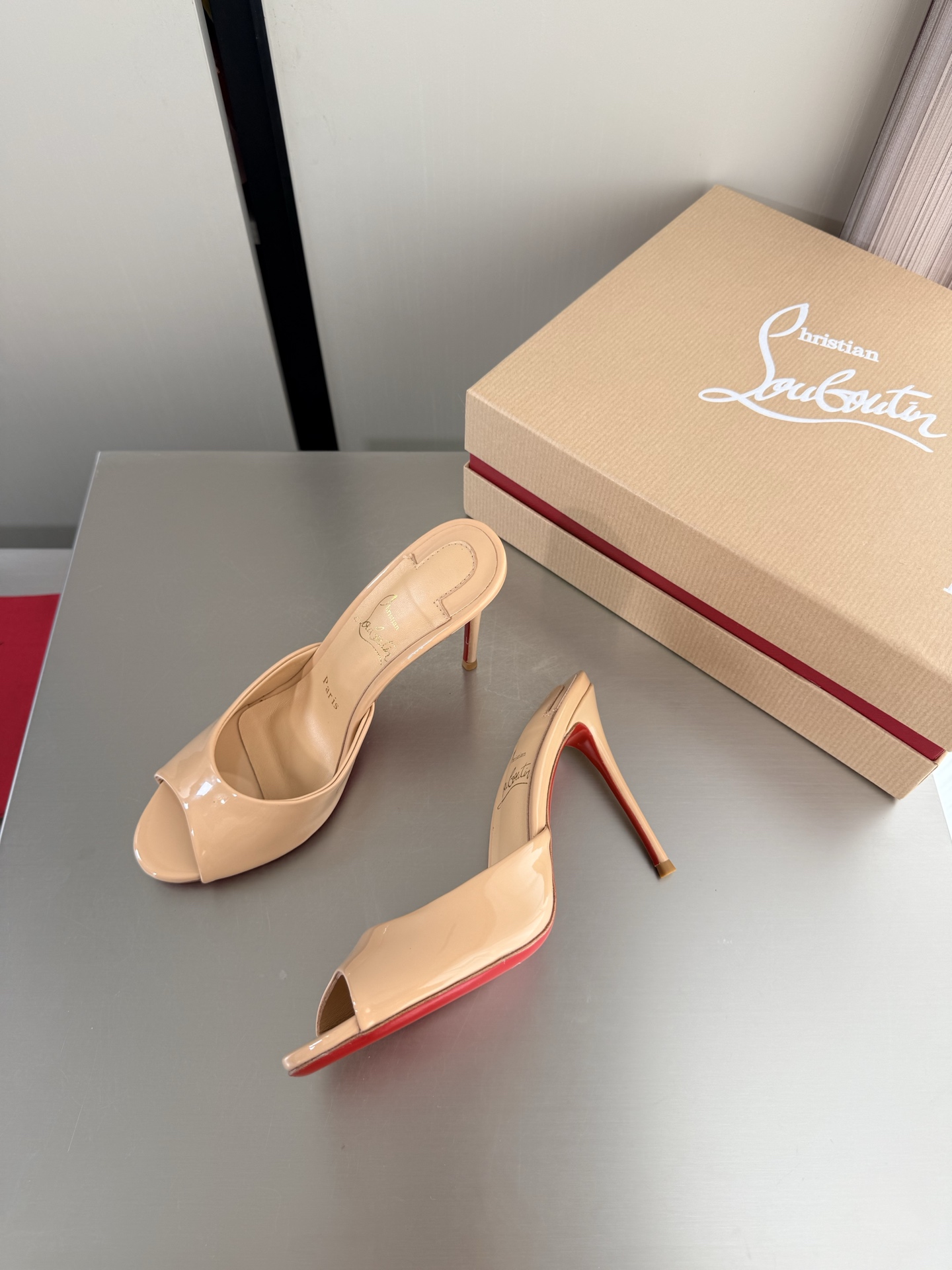 Christian Louboutin shiny leather Mule