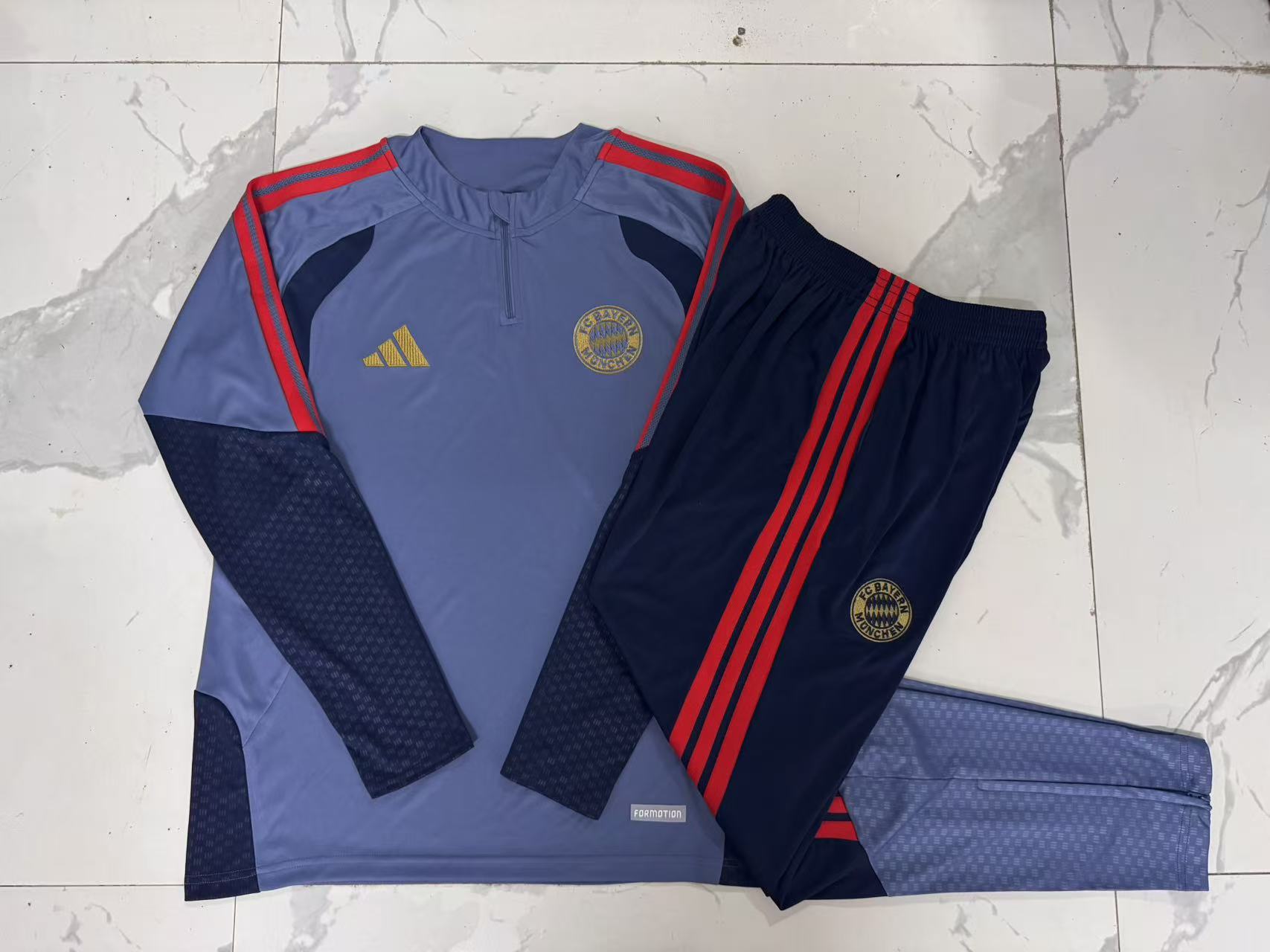 Bayern Munich Kids Training Suit 26/27