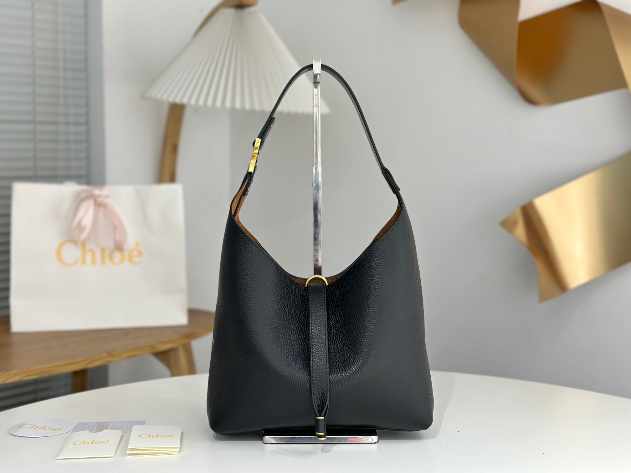 Chloe Small Marcie Hobo Bag in Grained Leather-Black
