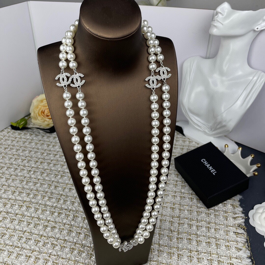 Chanel Long Pearl Necklace