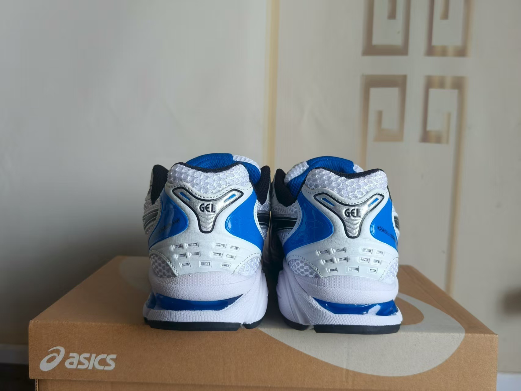 ASICS 1201A019-101 US Men's Sizes6 to 11 in half sizes White Blue Shoes tianlong