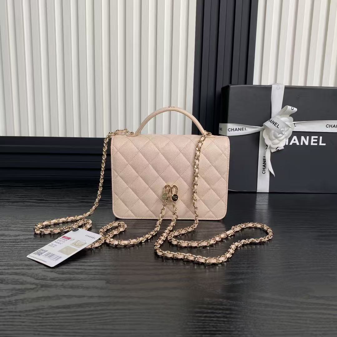 Chanel 2025 new shoulder bag Beige Pink