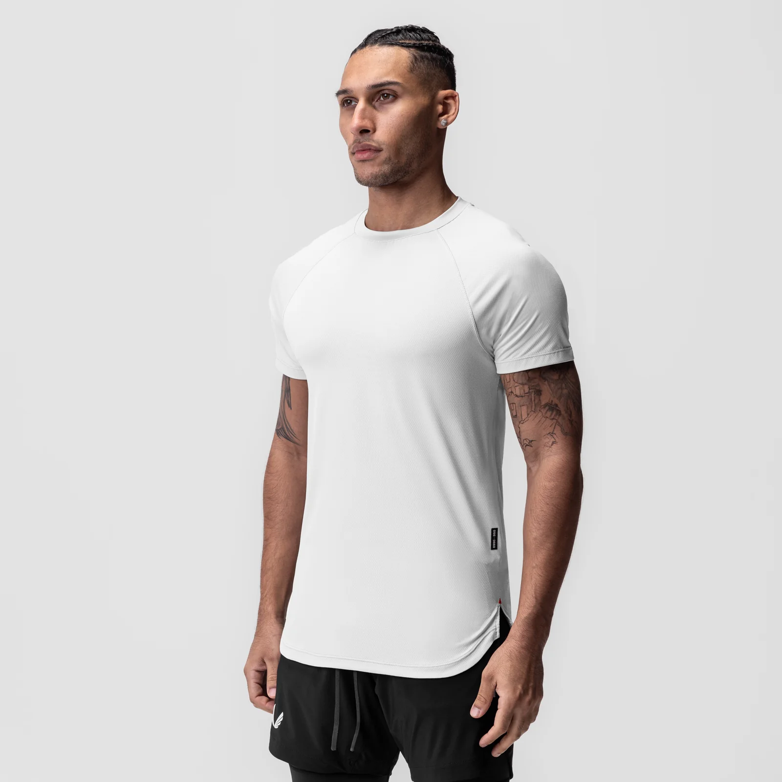 0660. AeroSilver Established Tee - White