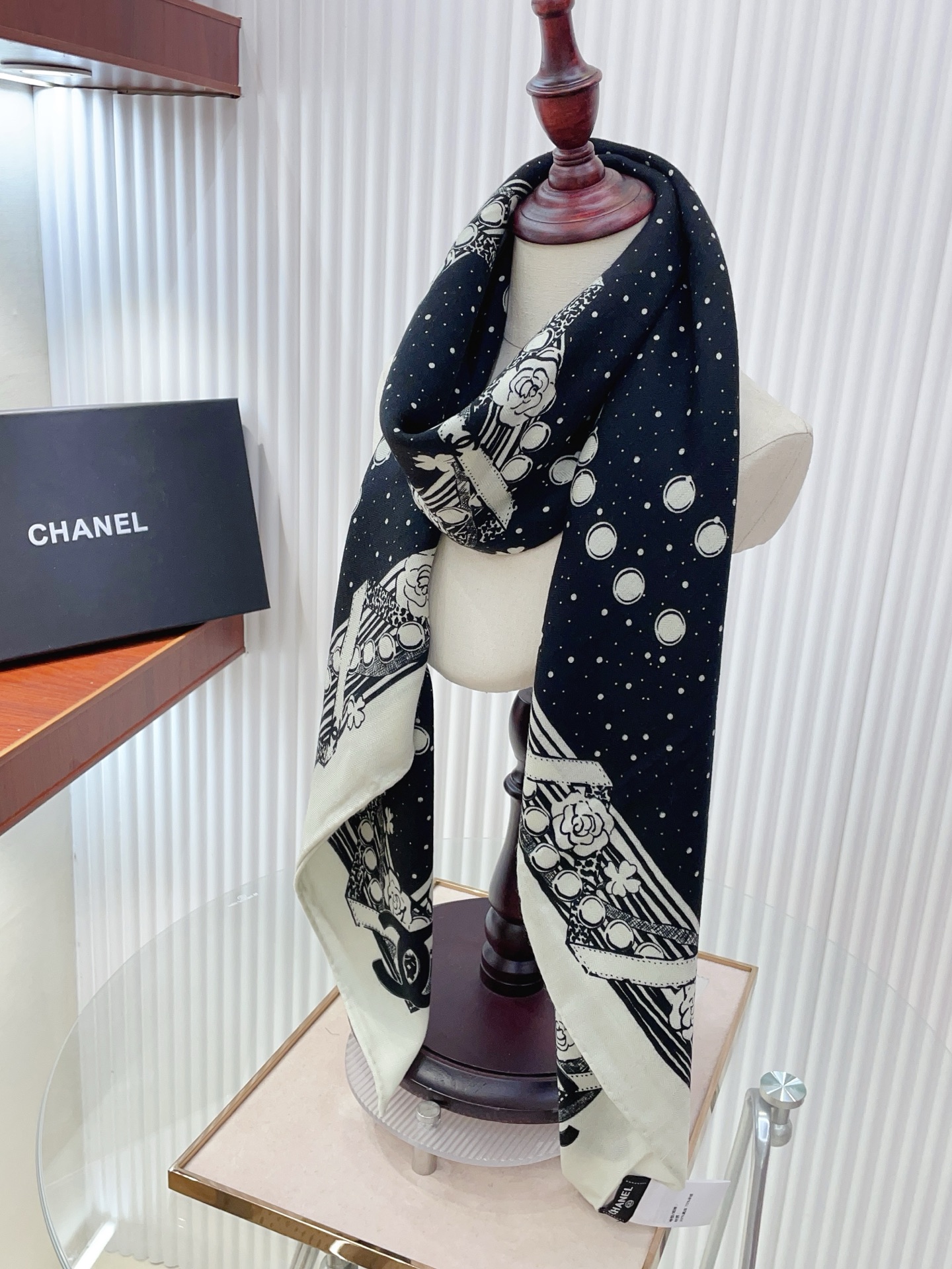 Chanel Shawl 140cm