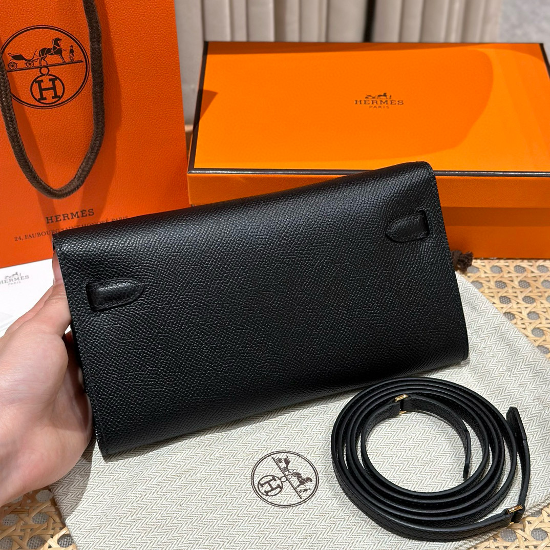 Hermes Black Epsom Kelly-To-Go Wallet