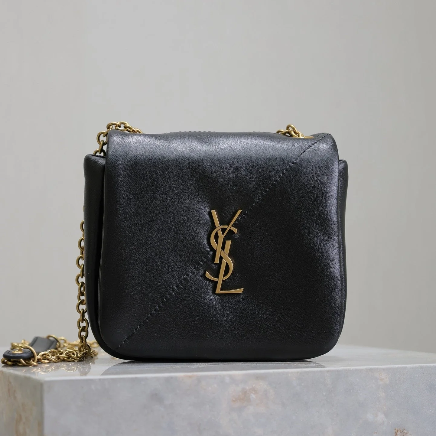 Saint Laurent YSL Mini Jamie 4.3 Shoulder Bag 16cm Black Lambskin GHW