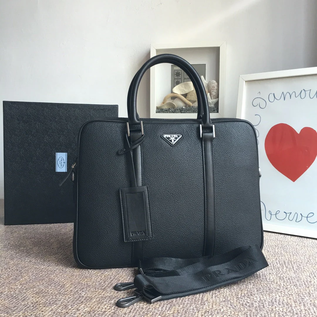 Prada Business & Travel BAG 36 IN BLACK GRAINED CALFSKIN