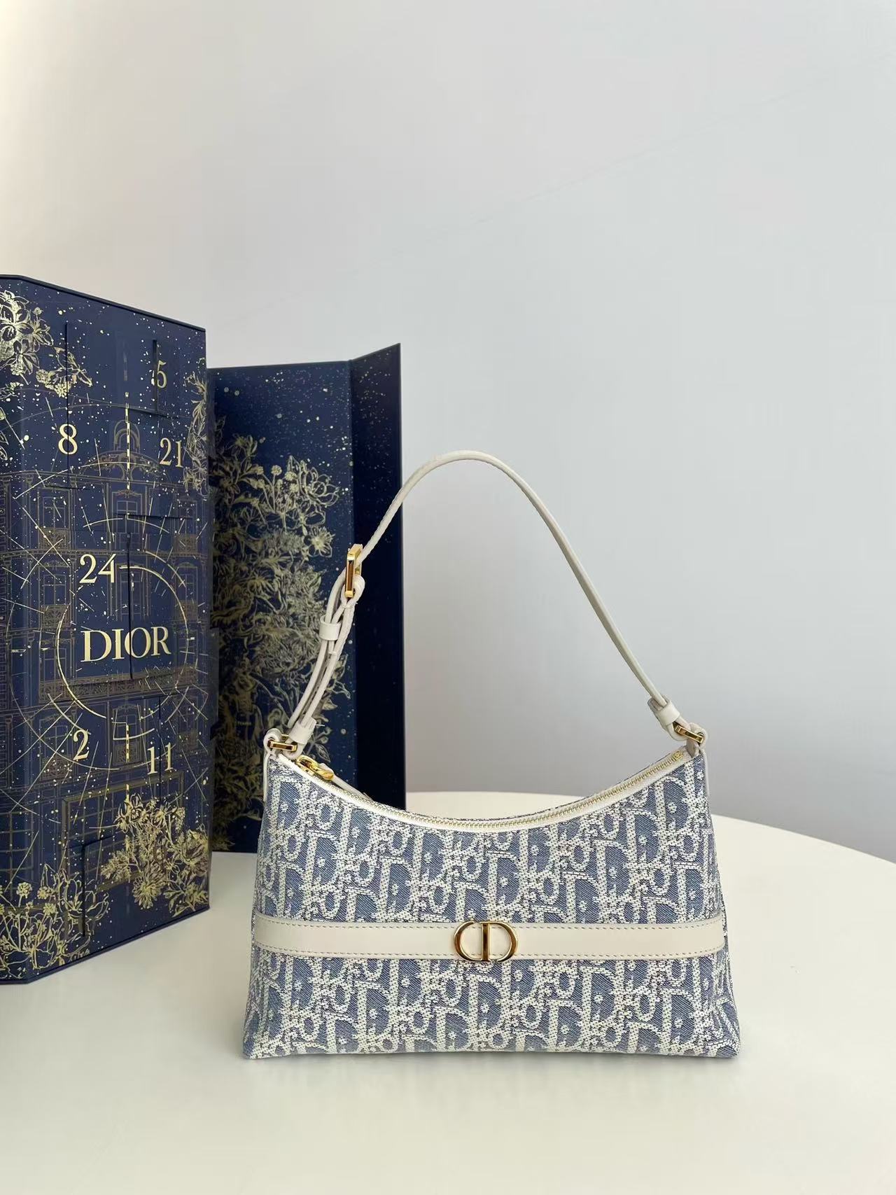 Dior Miss Caro shoulder bag/handbag