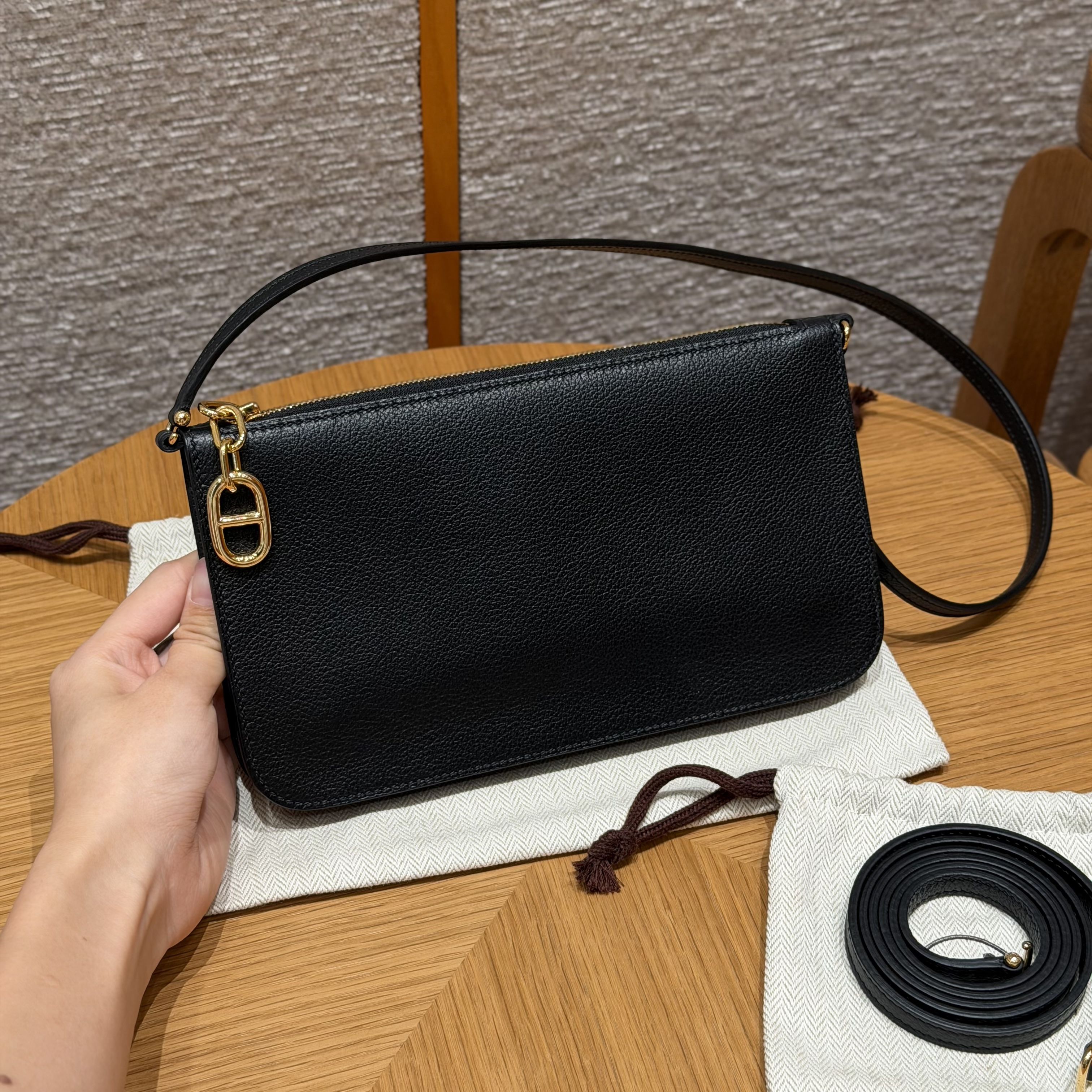 Hermes Black Evercolor Zipengo Chaine d'Ancre To Go pouch
