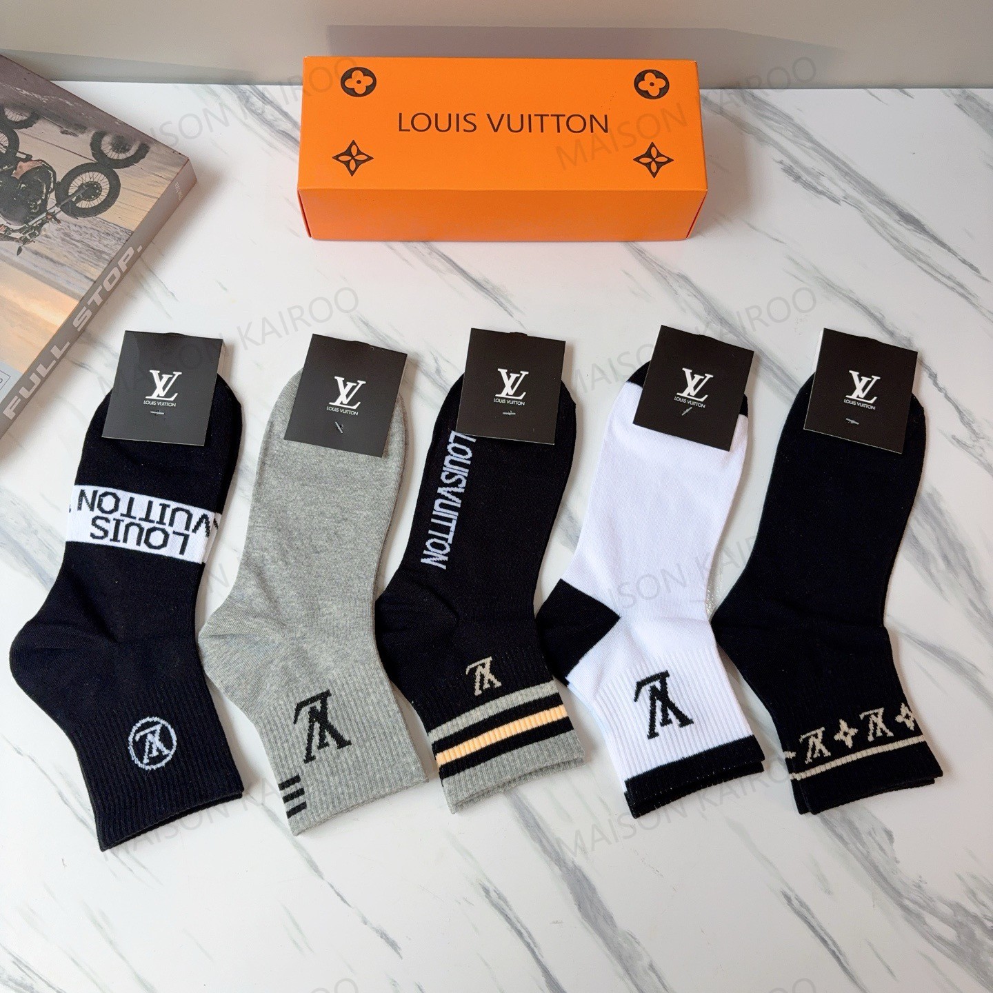 Louis Vuitton LV Socks 5-Pack - KAIROO