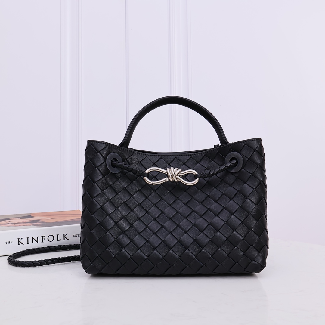 Bottega Black Small Andiamo Top handle bag
