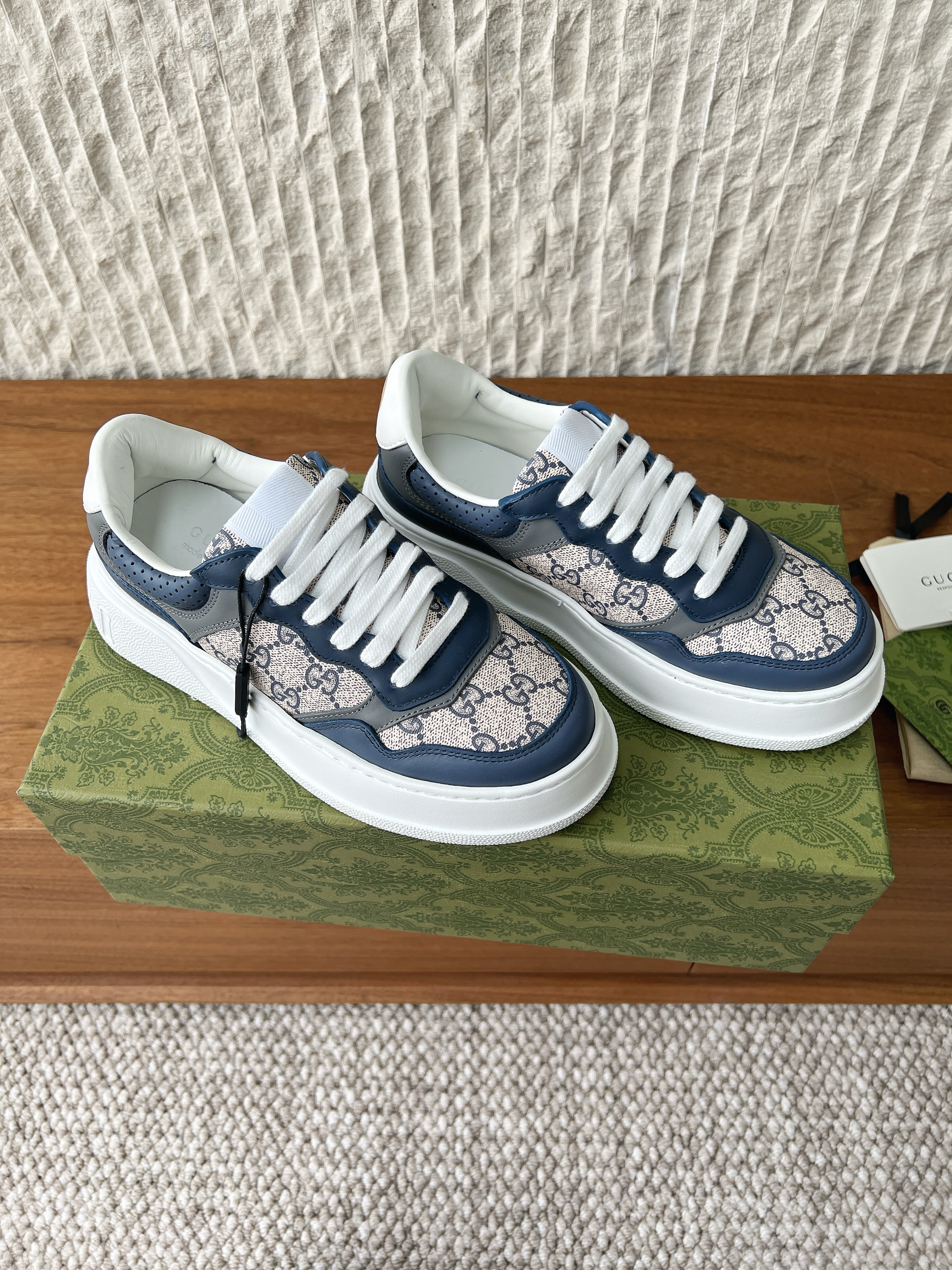 Men's Gucci GG Chunky Sneaker