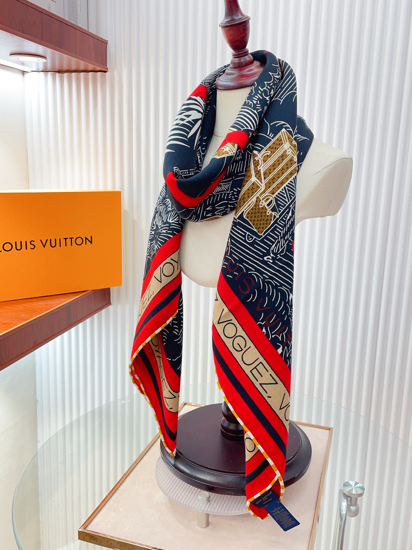 Louis Vuitton LV Bon Voyage Shawl 140cm