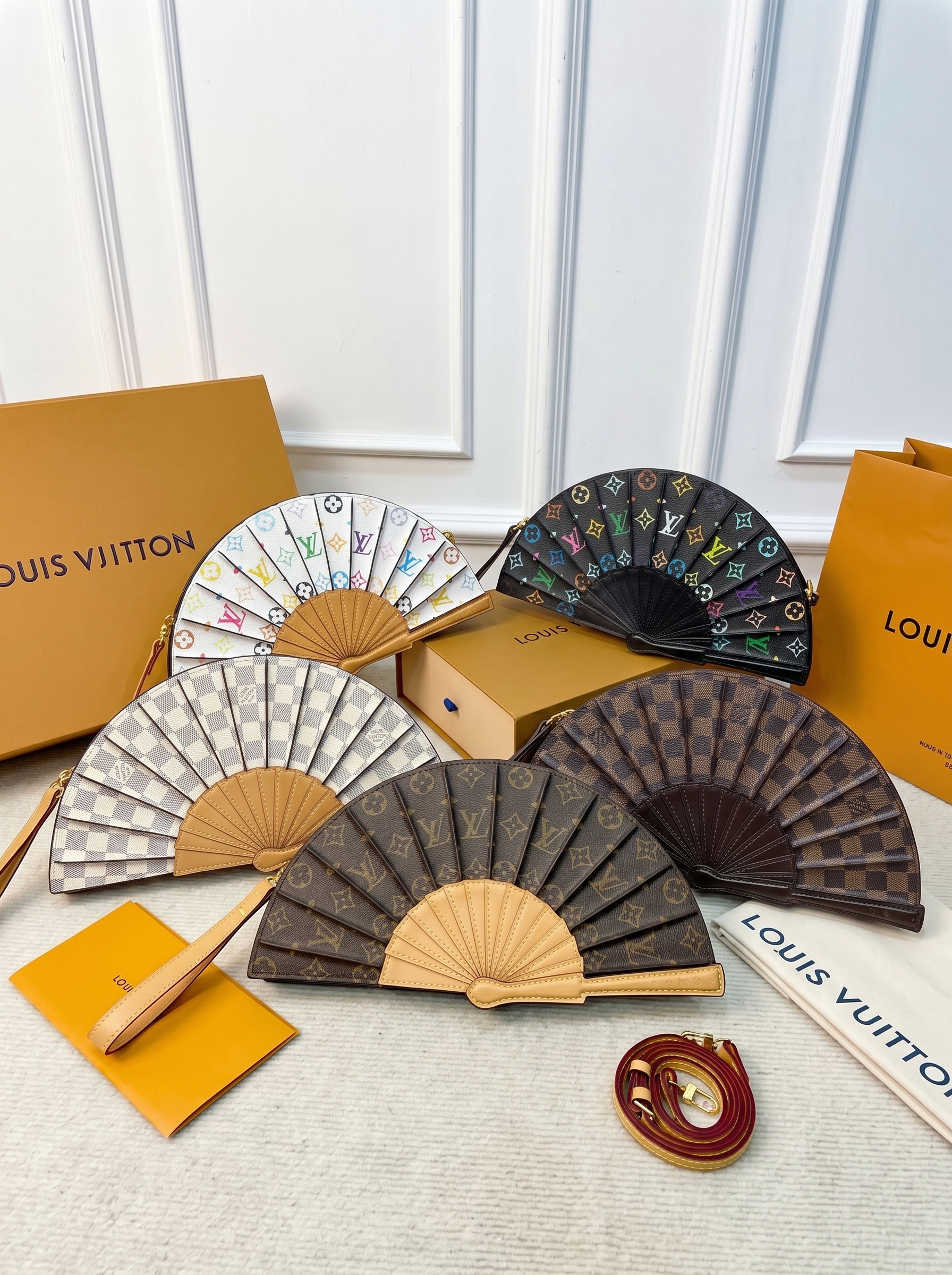 Louis Vuitton LV Monogram Canvas Pleated Fan Shape Crossbody Shoulder Strap Clutch Bag - KAIROO