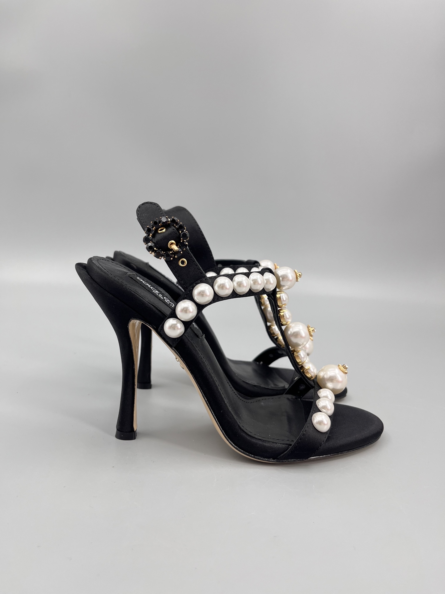 Dolce&Gabbana pearl-embellished high heels Sandal