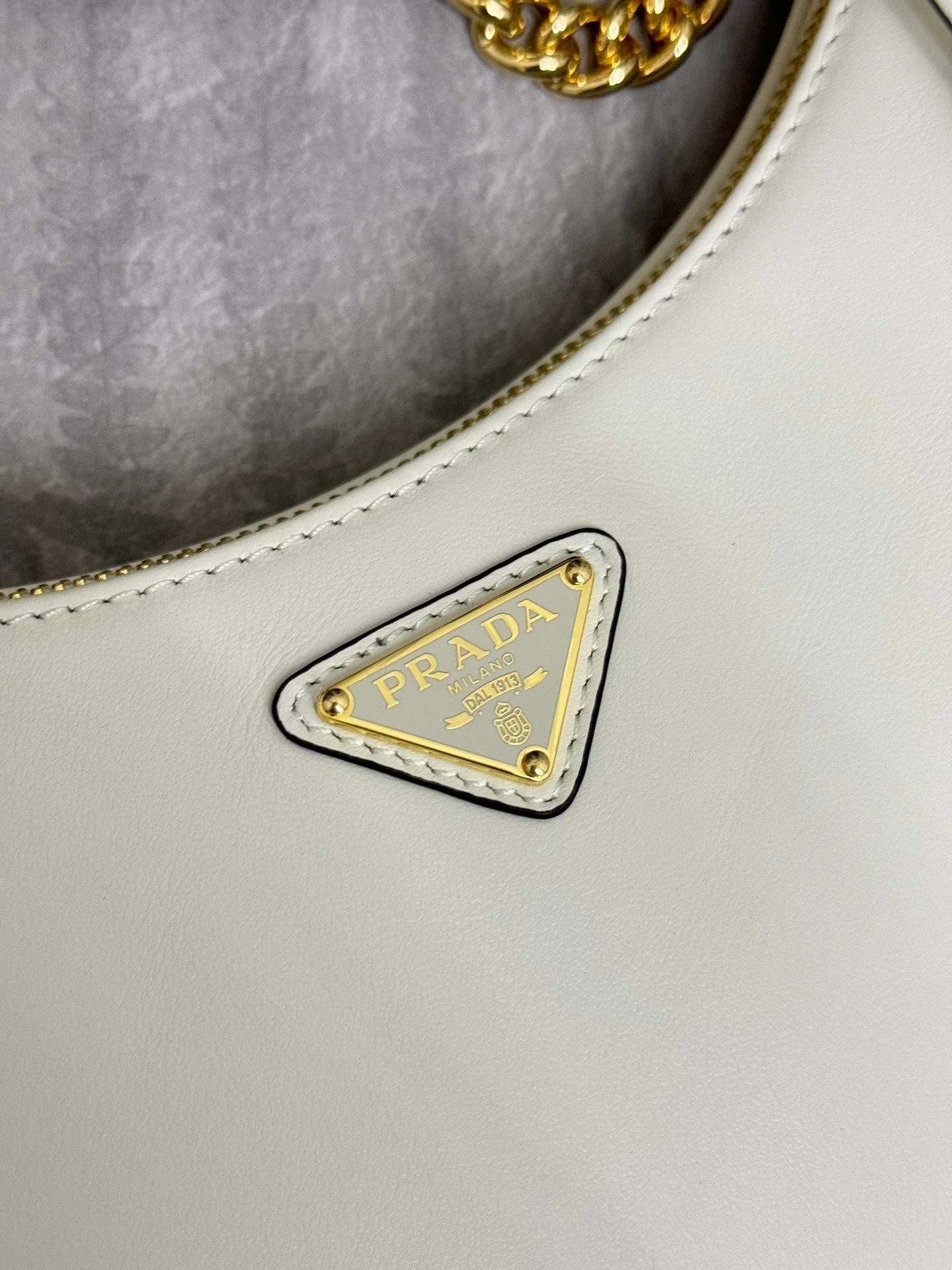Prada HOBO BAG 23 IN WHITE NAPPA LAMBSKIN GOLD CHAIN