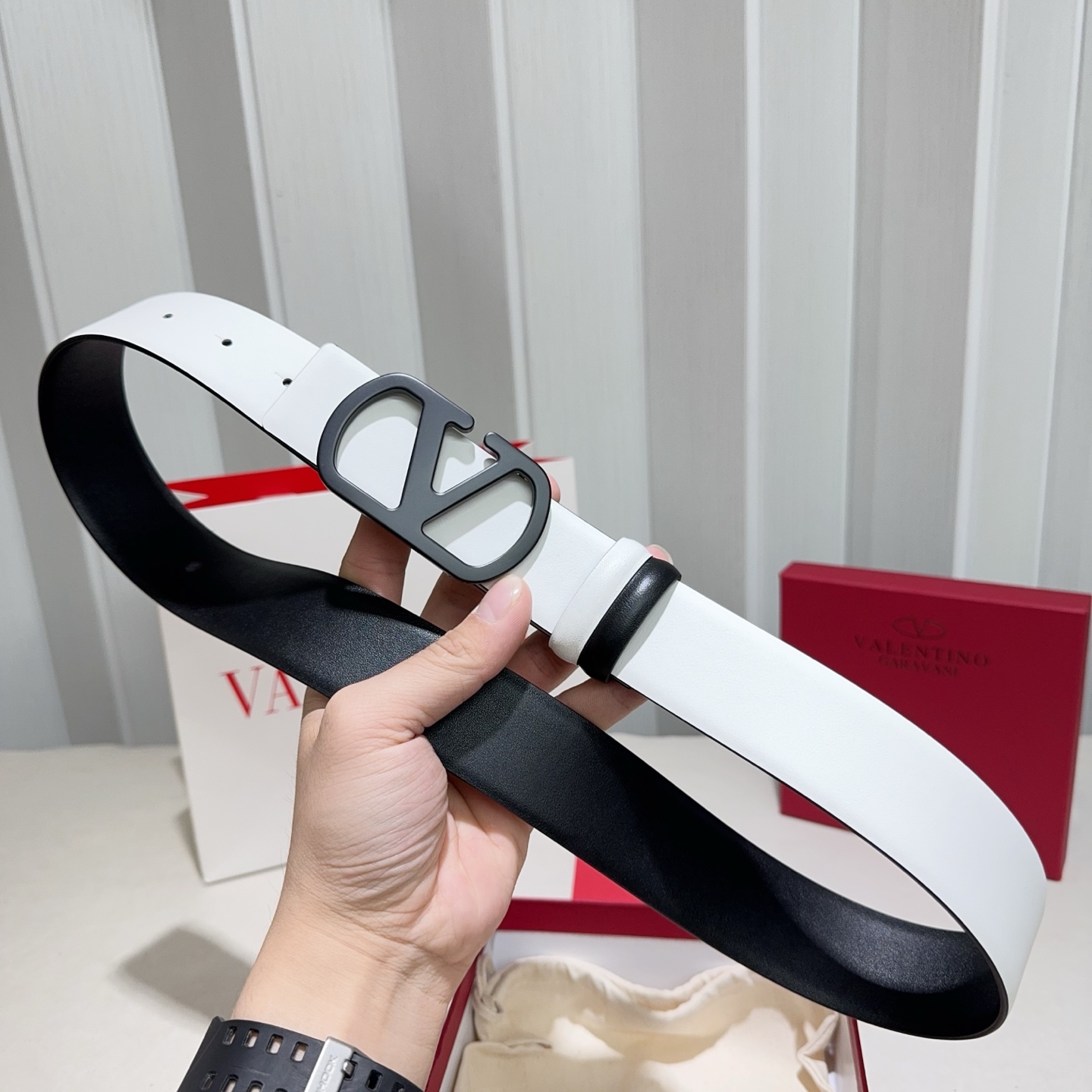 Valentino Reversible Wide Leather Belt 4cm
