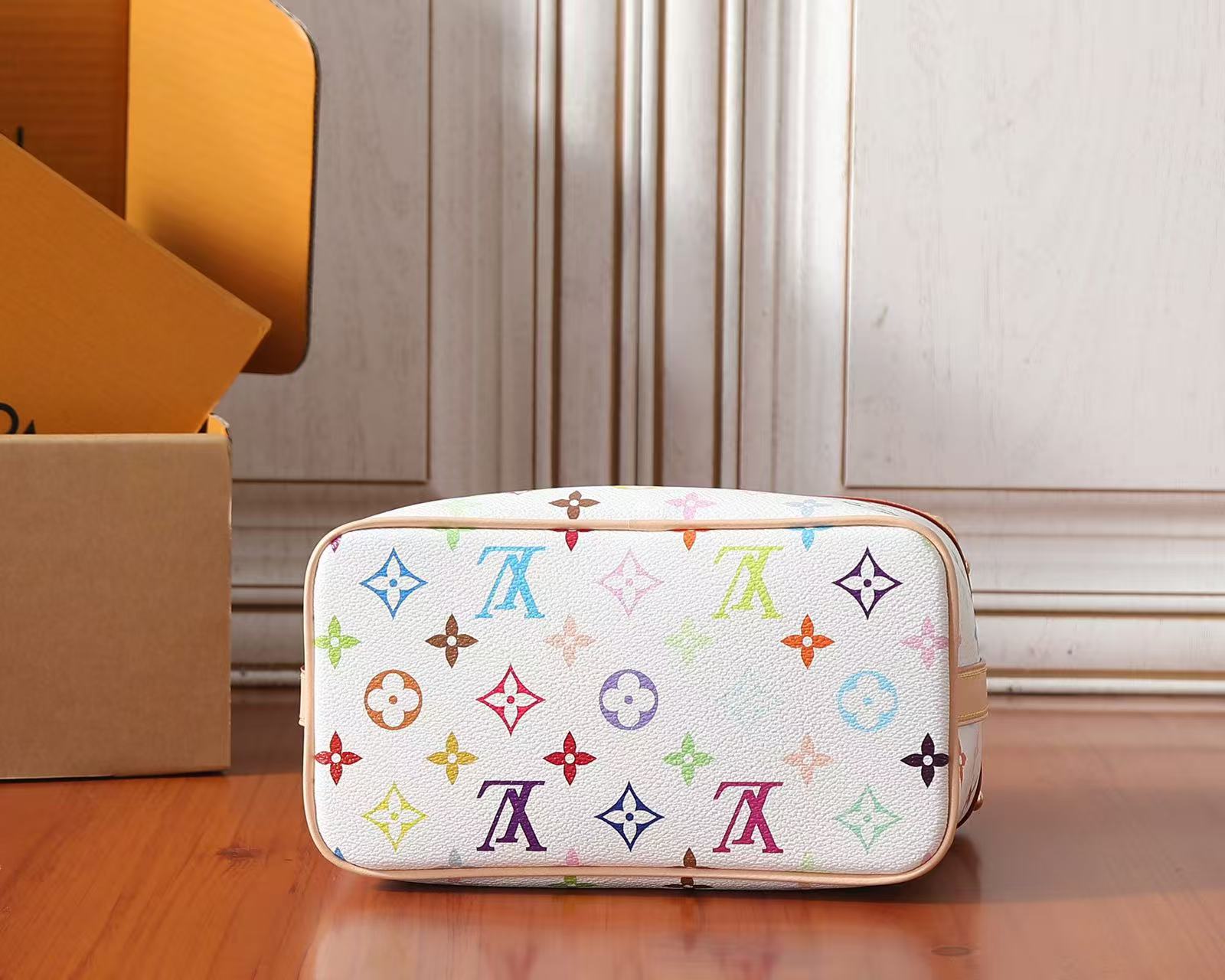 Louis Vuitton LV x TM CRUISER