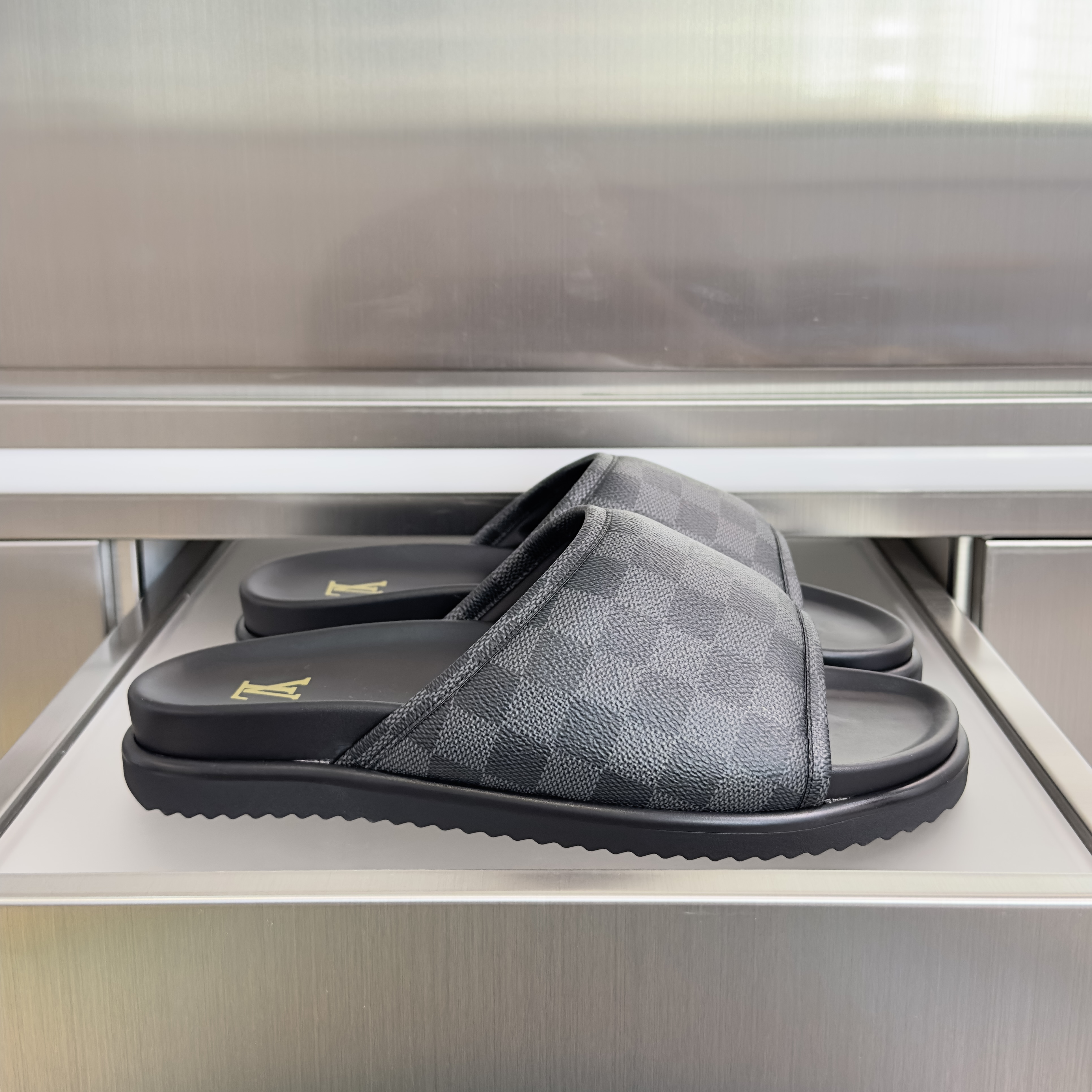 Men's LV Miami Mules