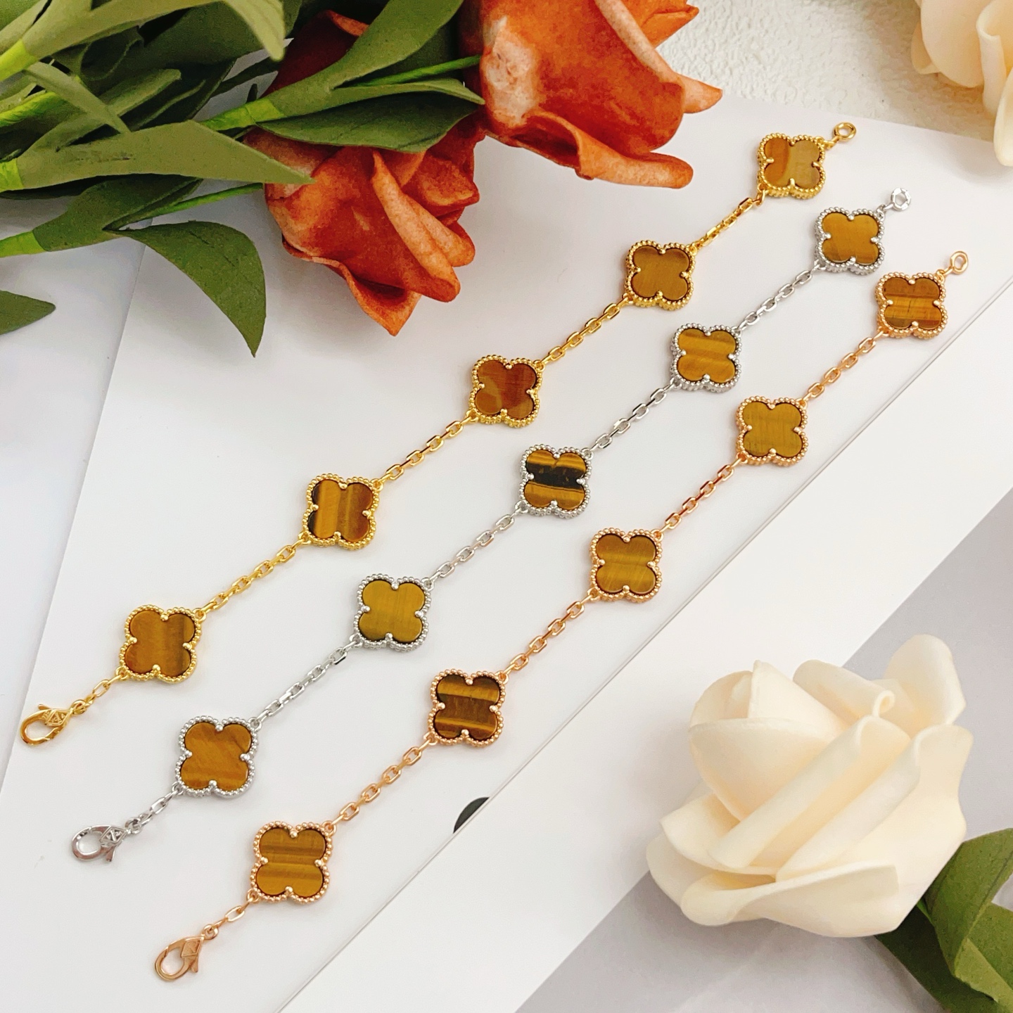 Van Cleef Fashion Bracelet