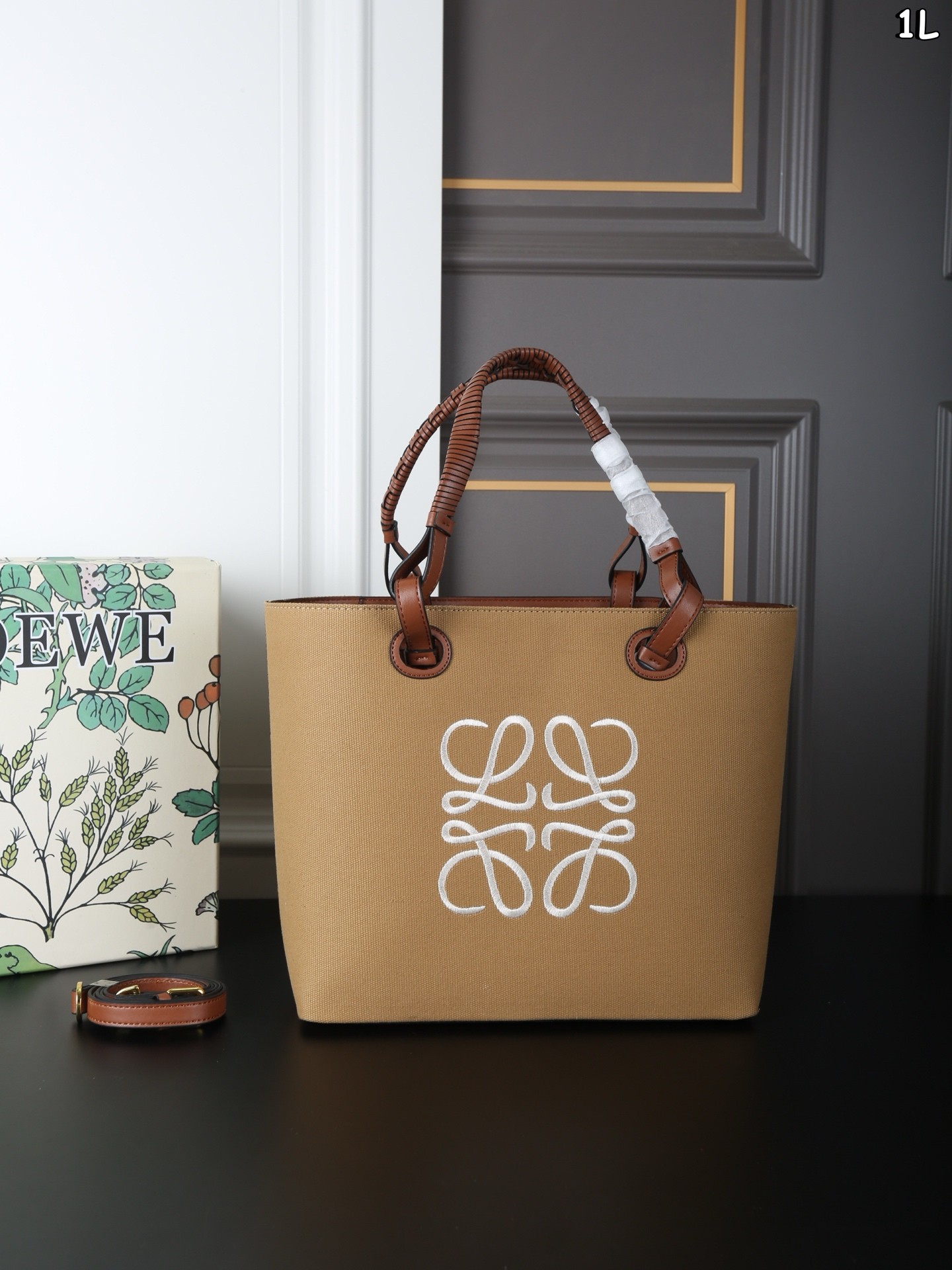 Loewe Anagram Khaki Small& Medium Canvas Jacquard Embroidered Hand-braided Handle Tote Bag - KAIROO