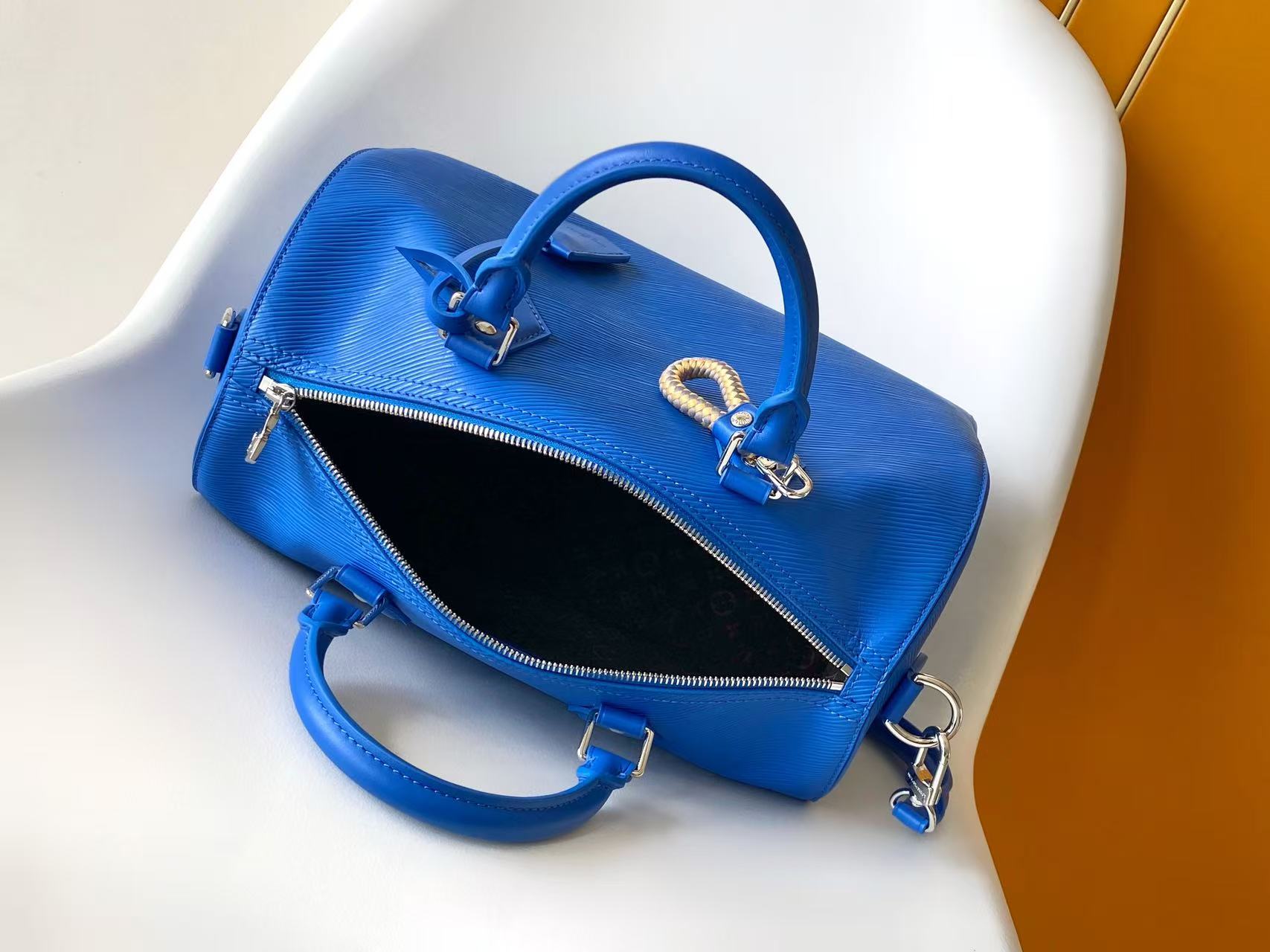 Louis Vuitton Speedy Bandouli è re 30 handbag