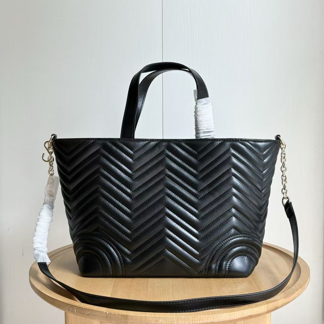 Gucci new shoulder bag/handbag