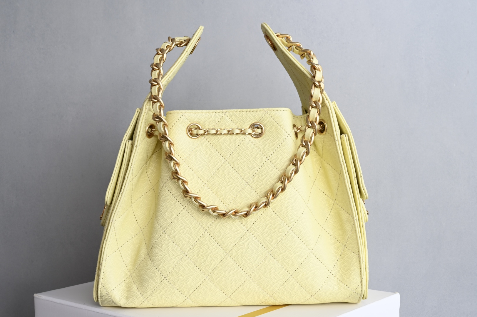 Chanel 25 Small Hobo Bag in Yellow AS5293