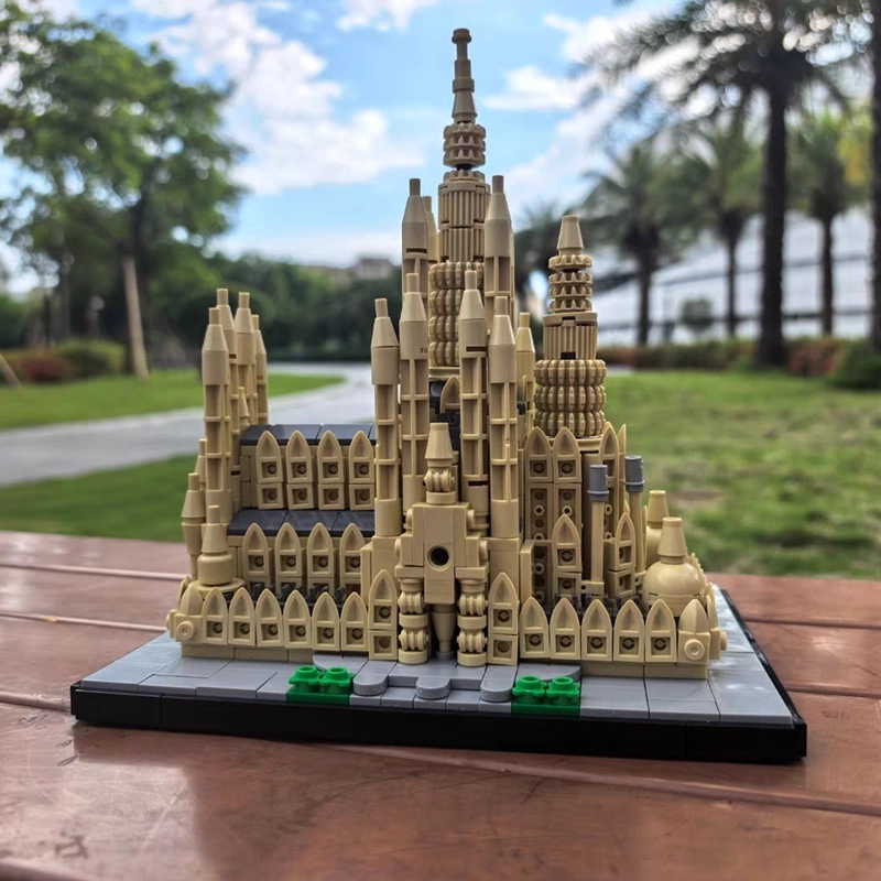 MOC 23119 - Sagrada Família