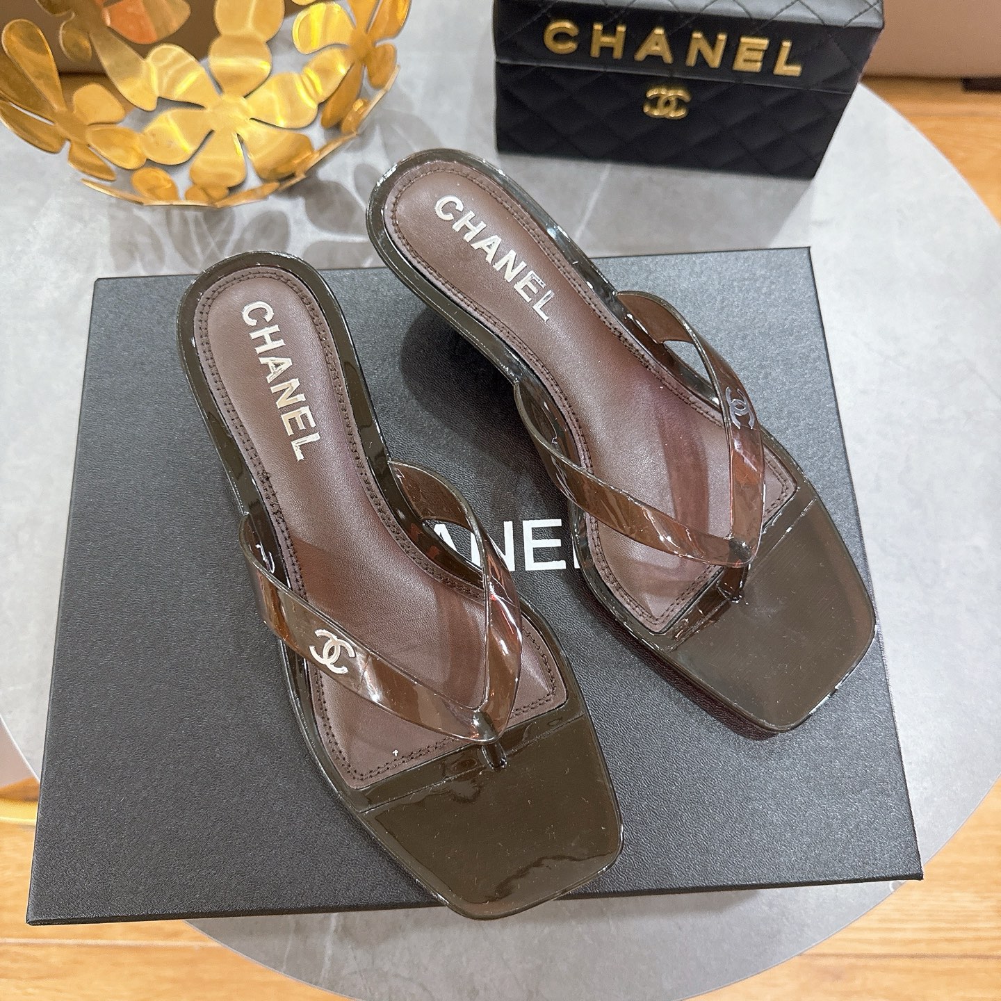 Chanel CC Logo Transparent PVC Jelly Square Toe Kitten Heel Beach Thong Sandals - KAIROO