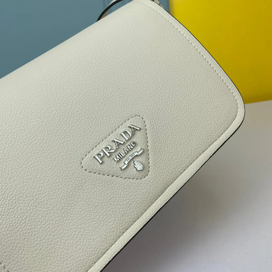 Prada  24 BAG WITH STRAP IN WHITE CALFSKIN