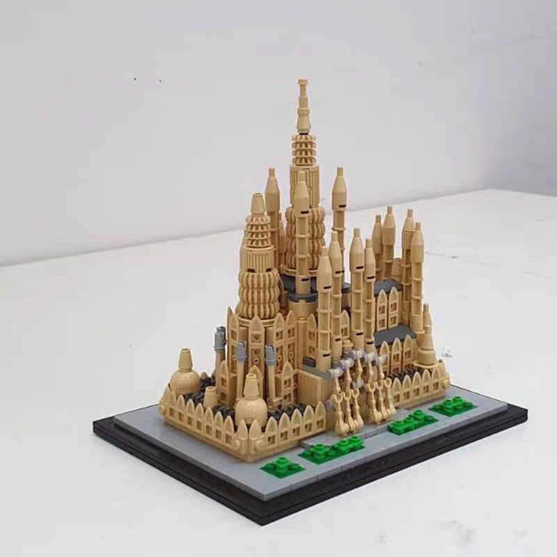 MOC 23119 - Sagrada Família