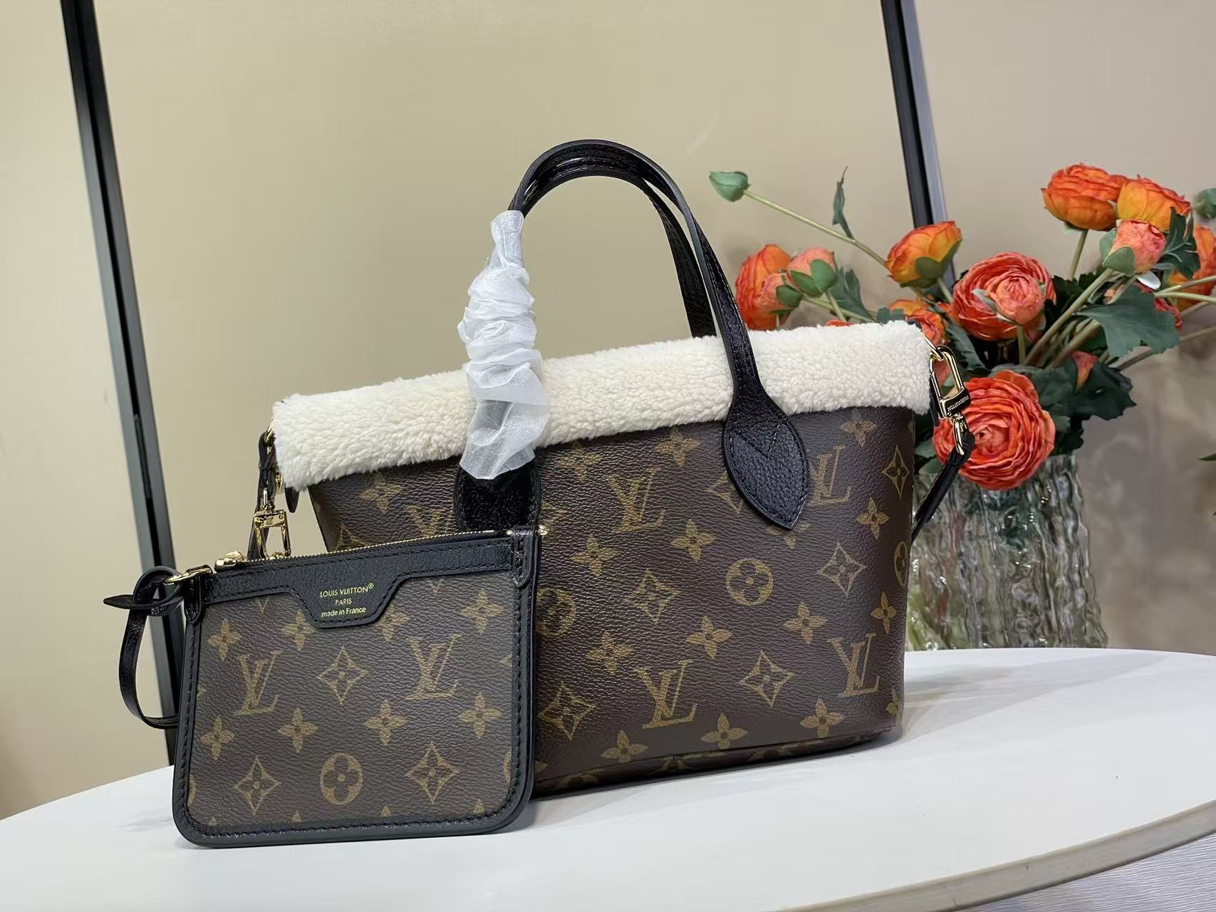 Louis Vuitton LV Neverfull Bandoulière Inside Out BB Handbag