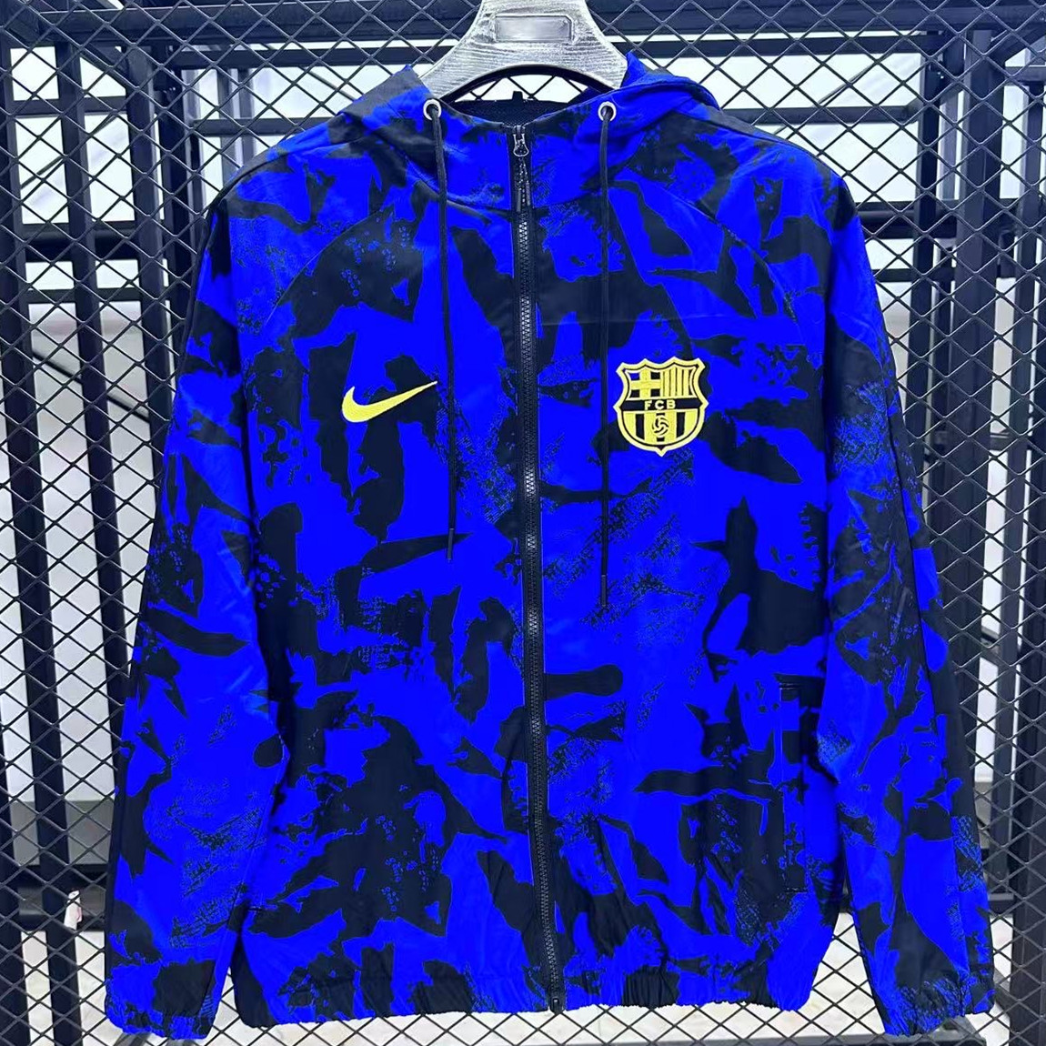 Barcelona Training Windbreaker 2025 | Soc Jersey - Premium Football Jersey