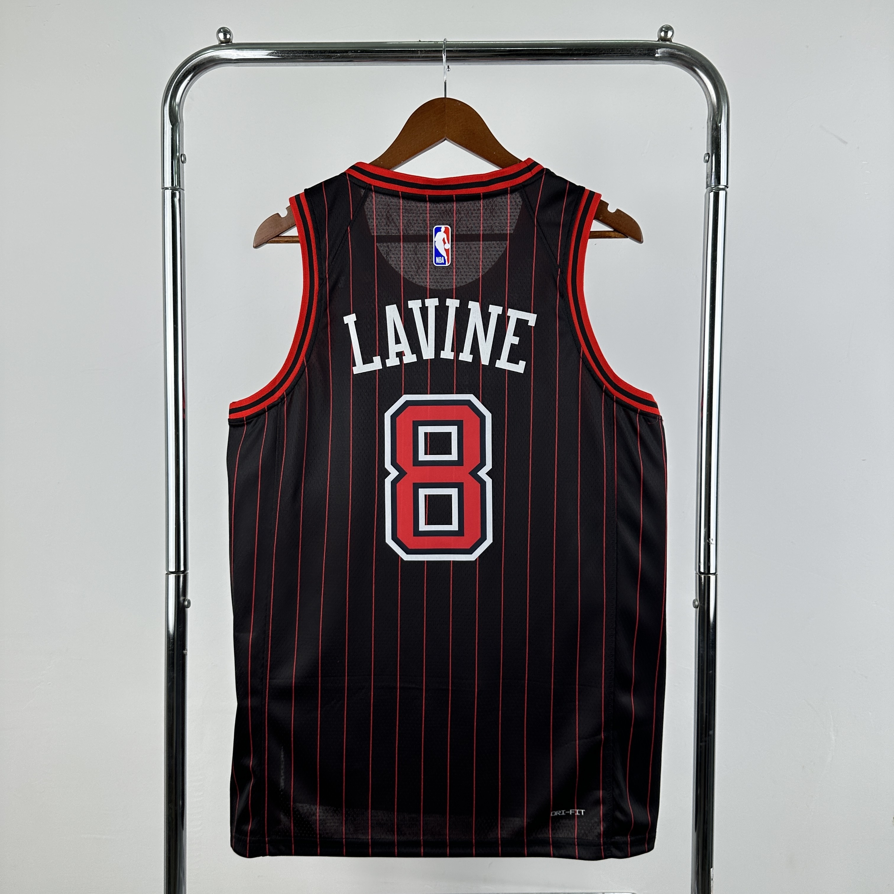 26 Season Chicago Bulls Flyer Edition No.8