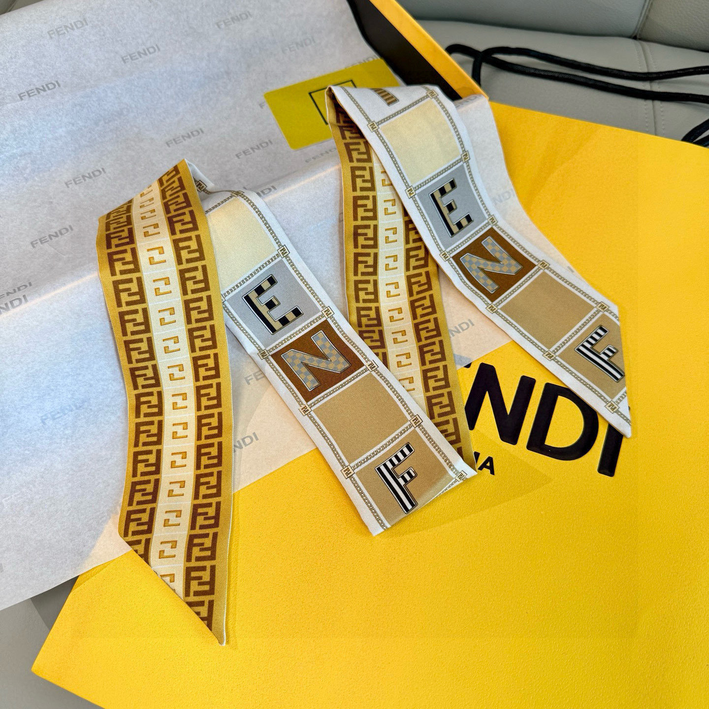 Fendi Mirror Silk Twilly Bandeau
