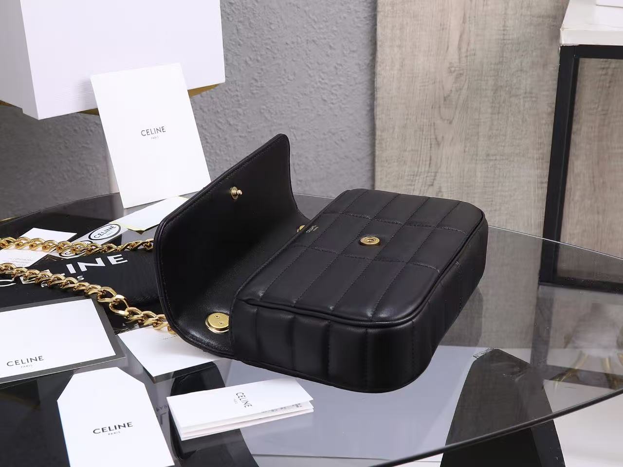 Celine MATELASSE MONOCHOME Chain Bag